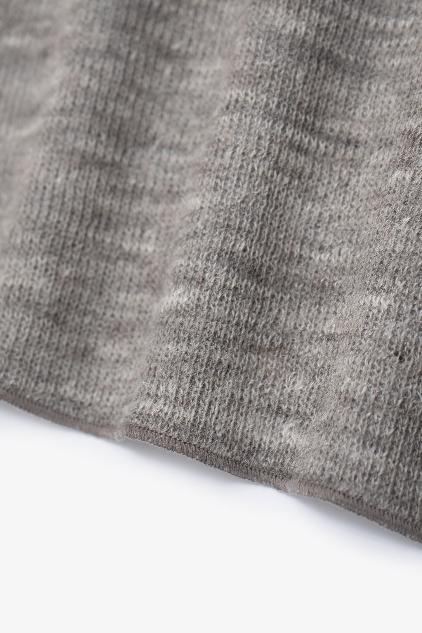 LINEN WOOL V-NECK - GREY MELANGE