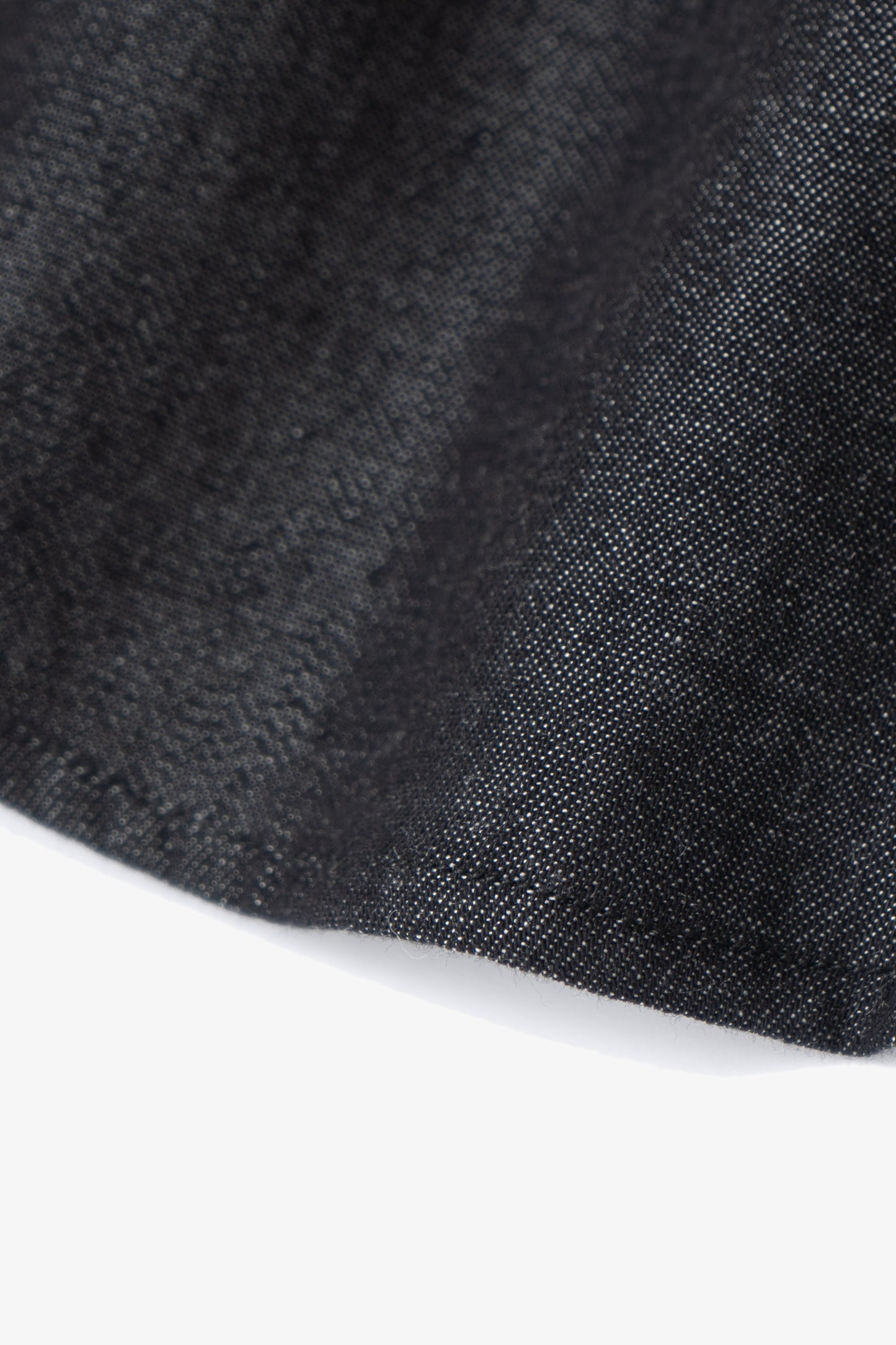 LYNN CHAMBRAY S/S SHIRT - BLACK CHAMBRAY