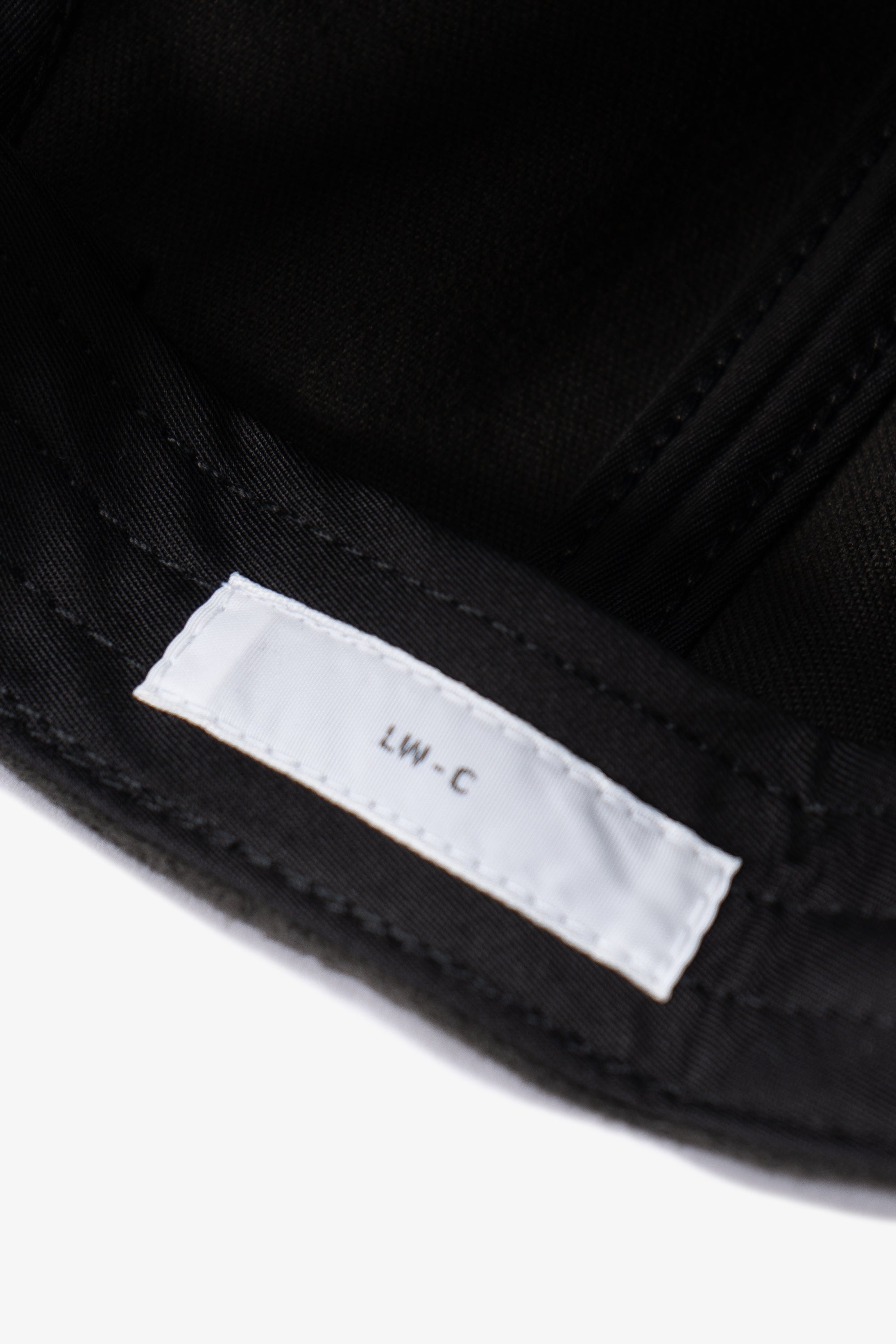 LW - C CAP - BLACK MOLESKIN