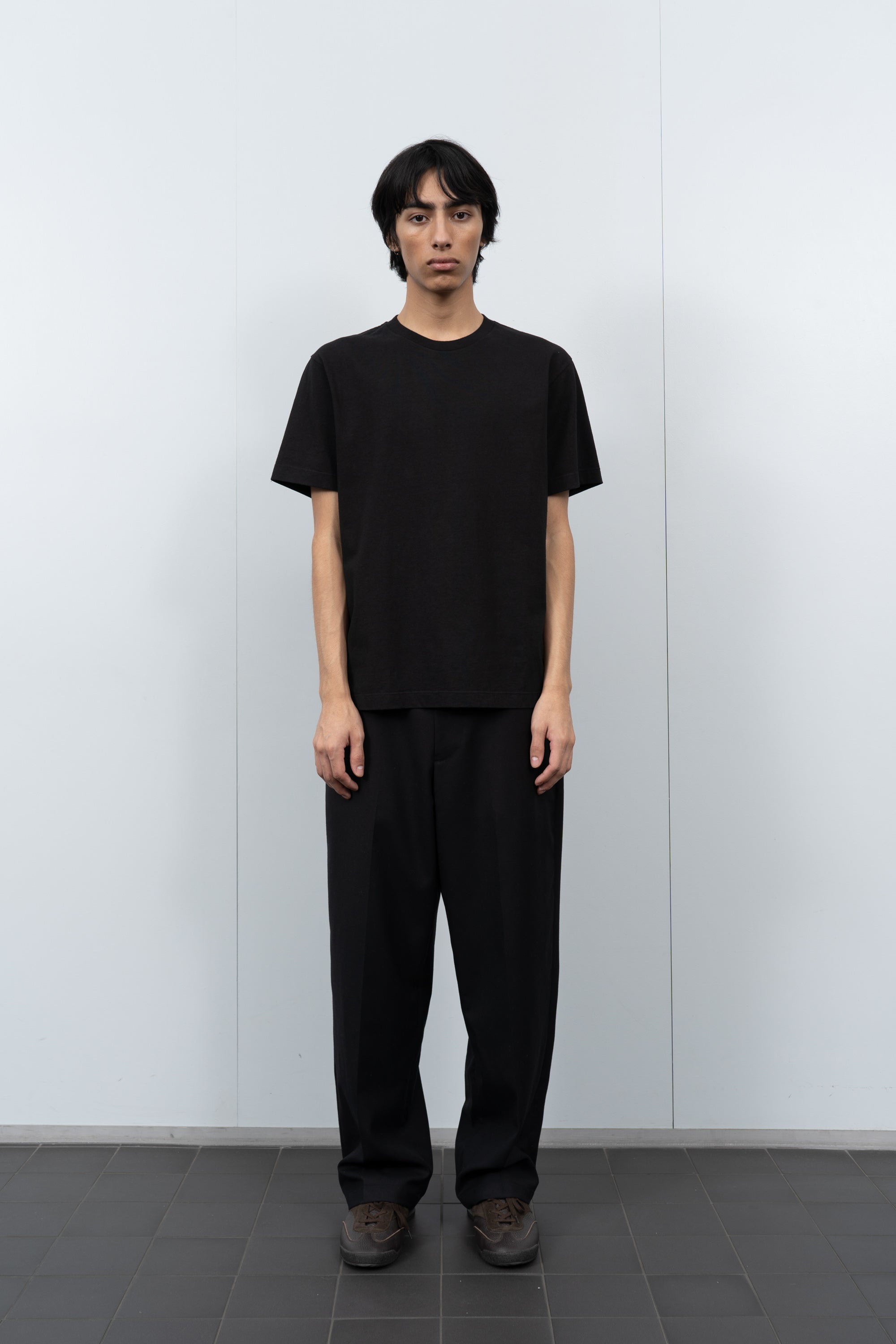 LW102 Municipal T-shirt in Black on a model