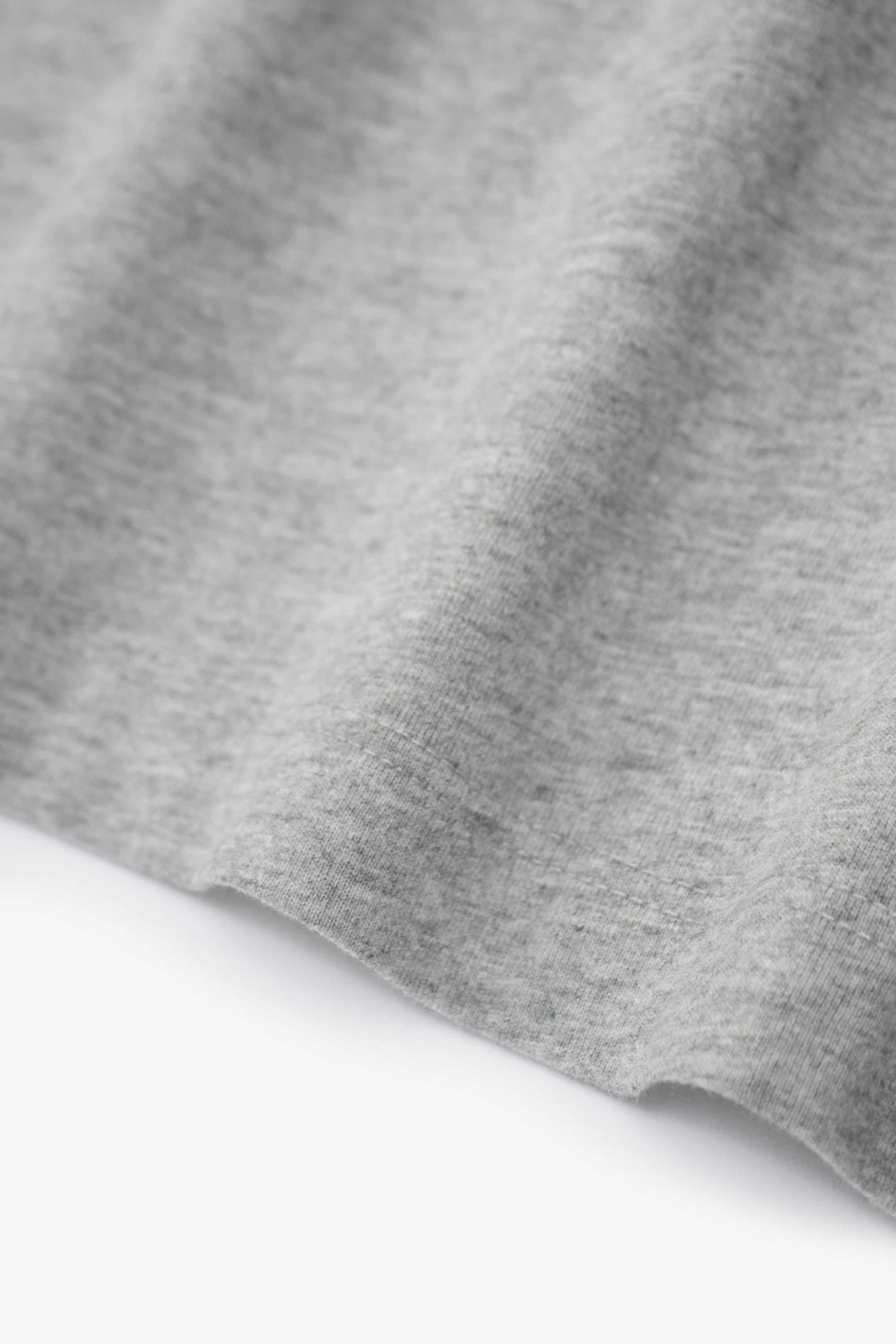 Fabric ripple detail of LW102 Municipal T-shirt in Heather Grey