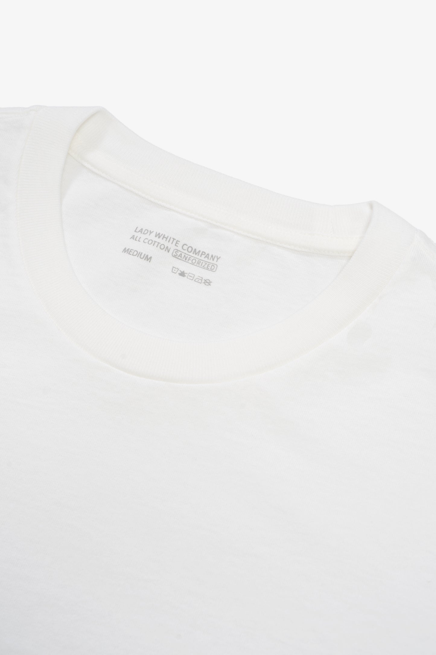 Collar detail of LW102 Municipal T-shirt in White