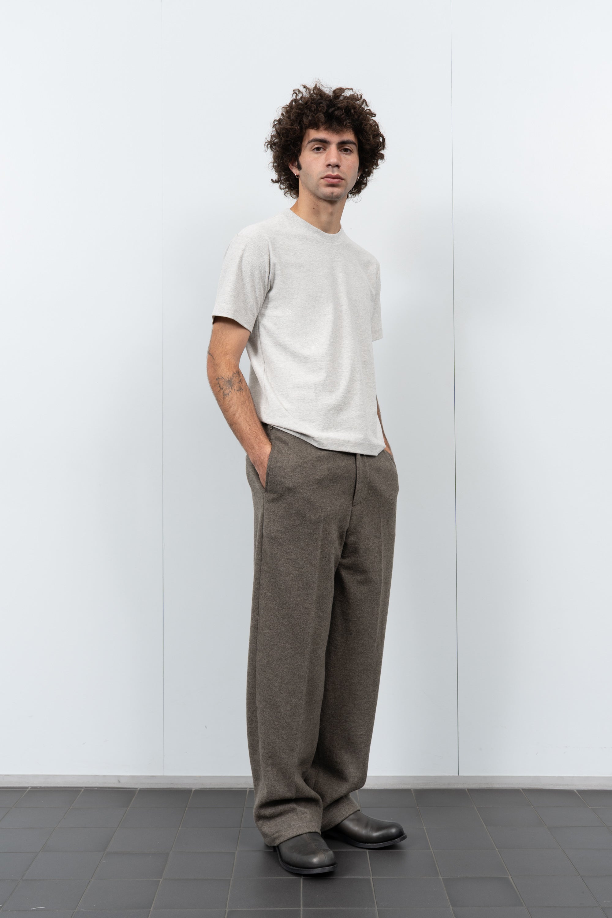 CRATER WOOL TROUSER - CEMENT
