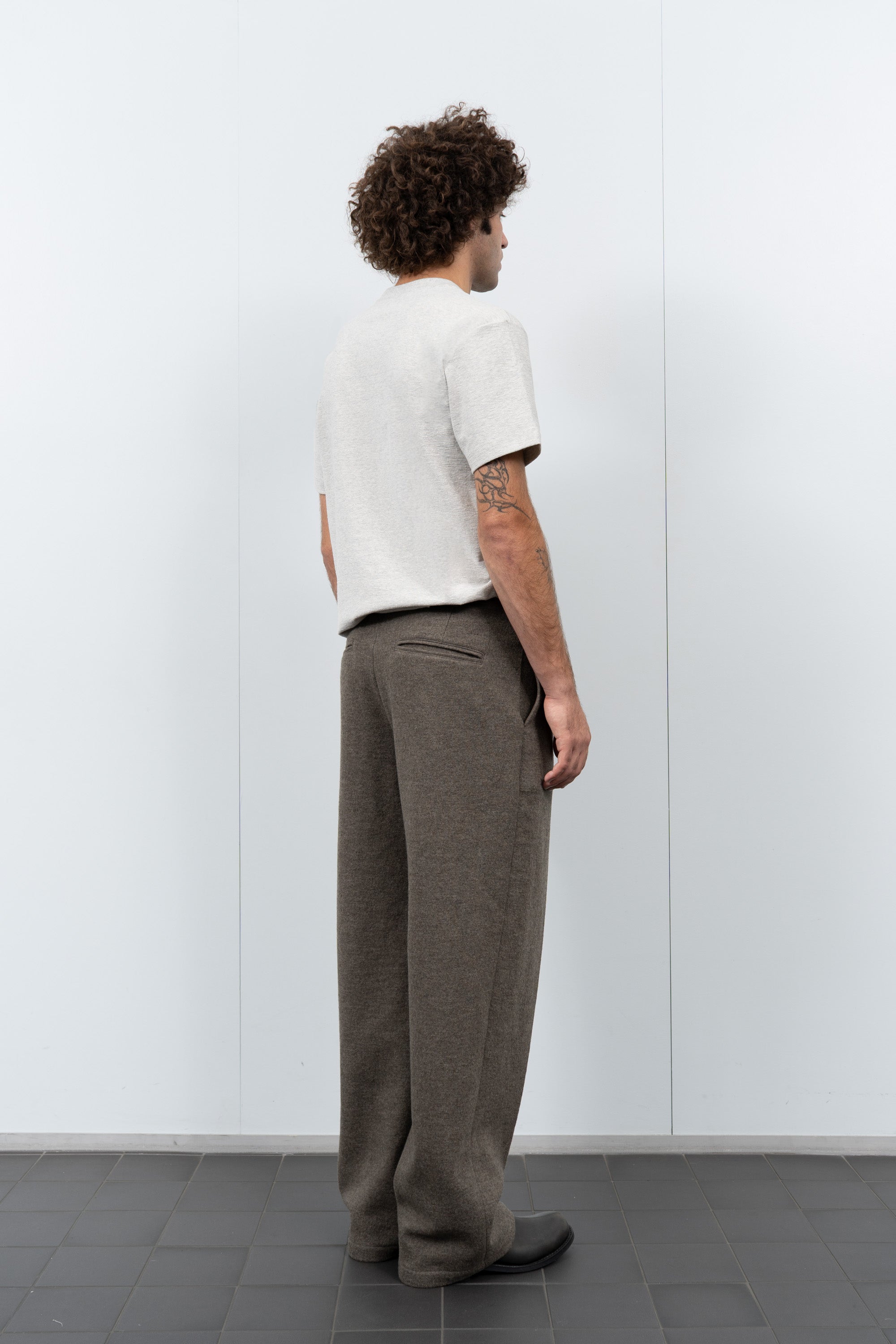 CRATER WOOL TROUSER - CEMENT