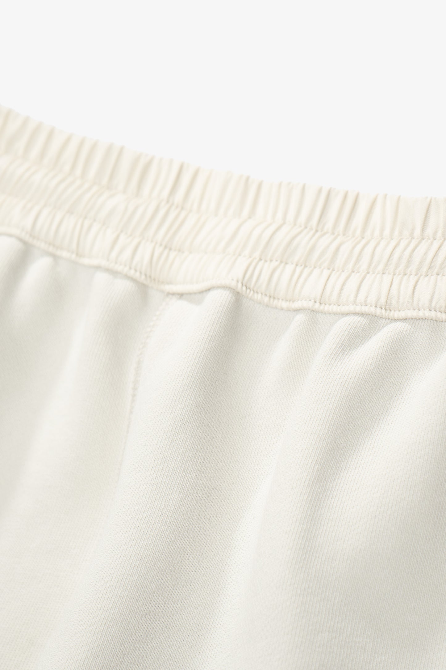 Waistband detail of LW1155 Woven WB Sweatpant in Off White
