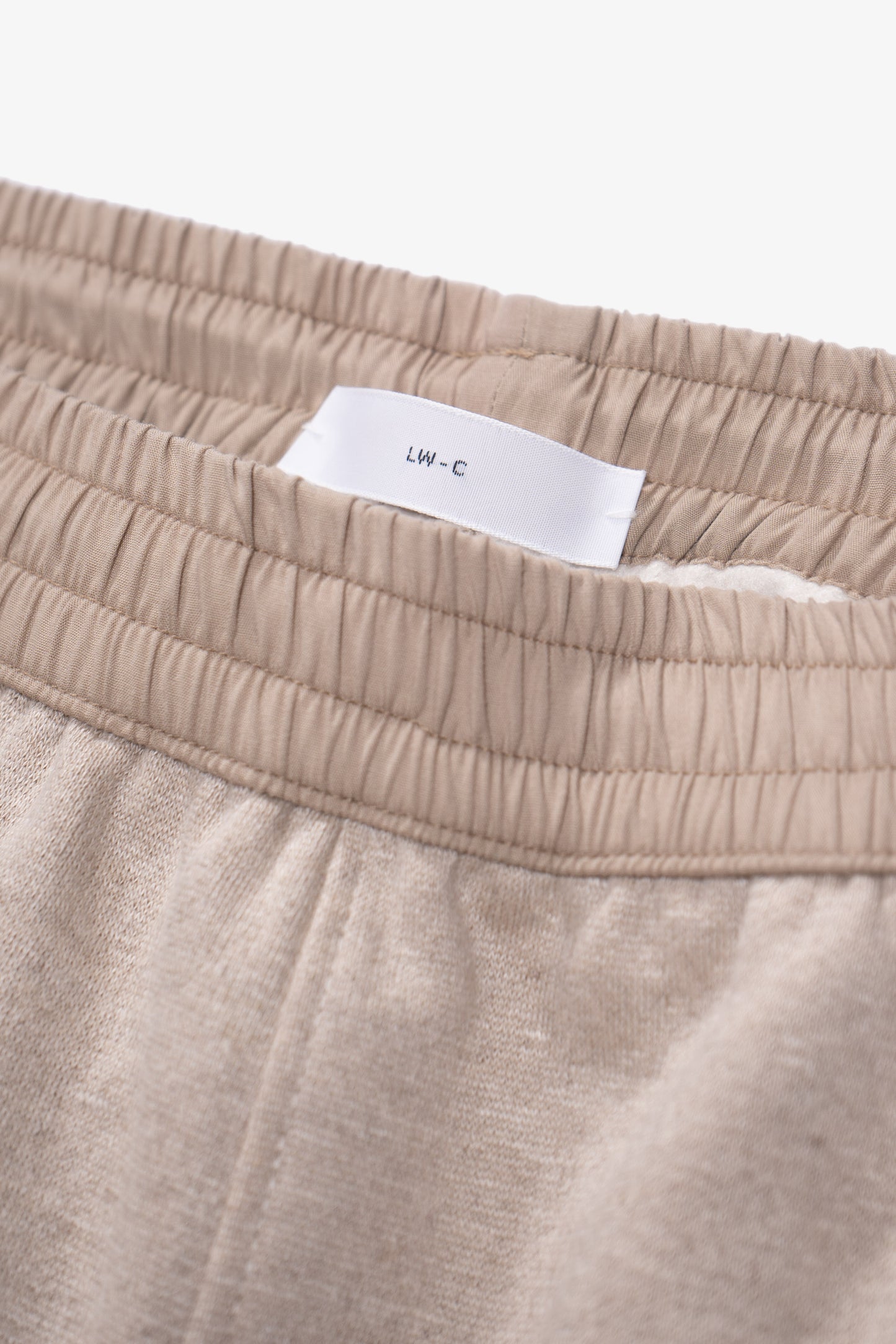 Waistband detail of LW1155SL Silk Linen Woven WB Sweatpant in Natural