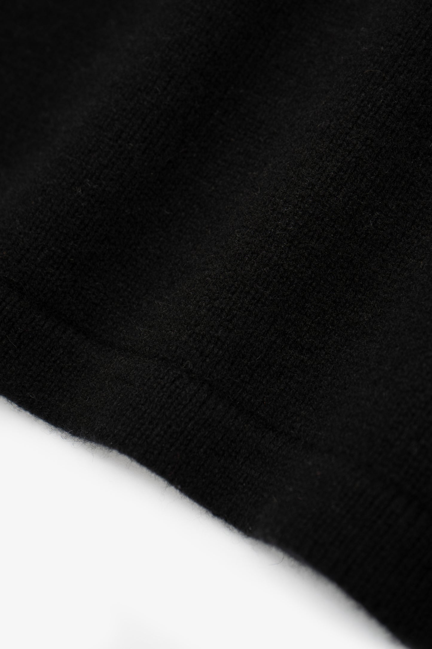 WOOL CASHMERE SWEATER - BLACK