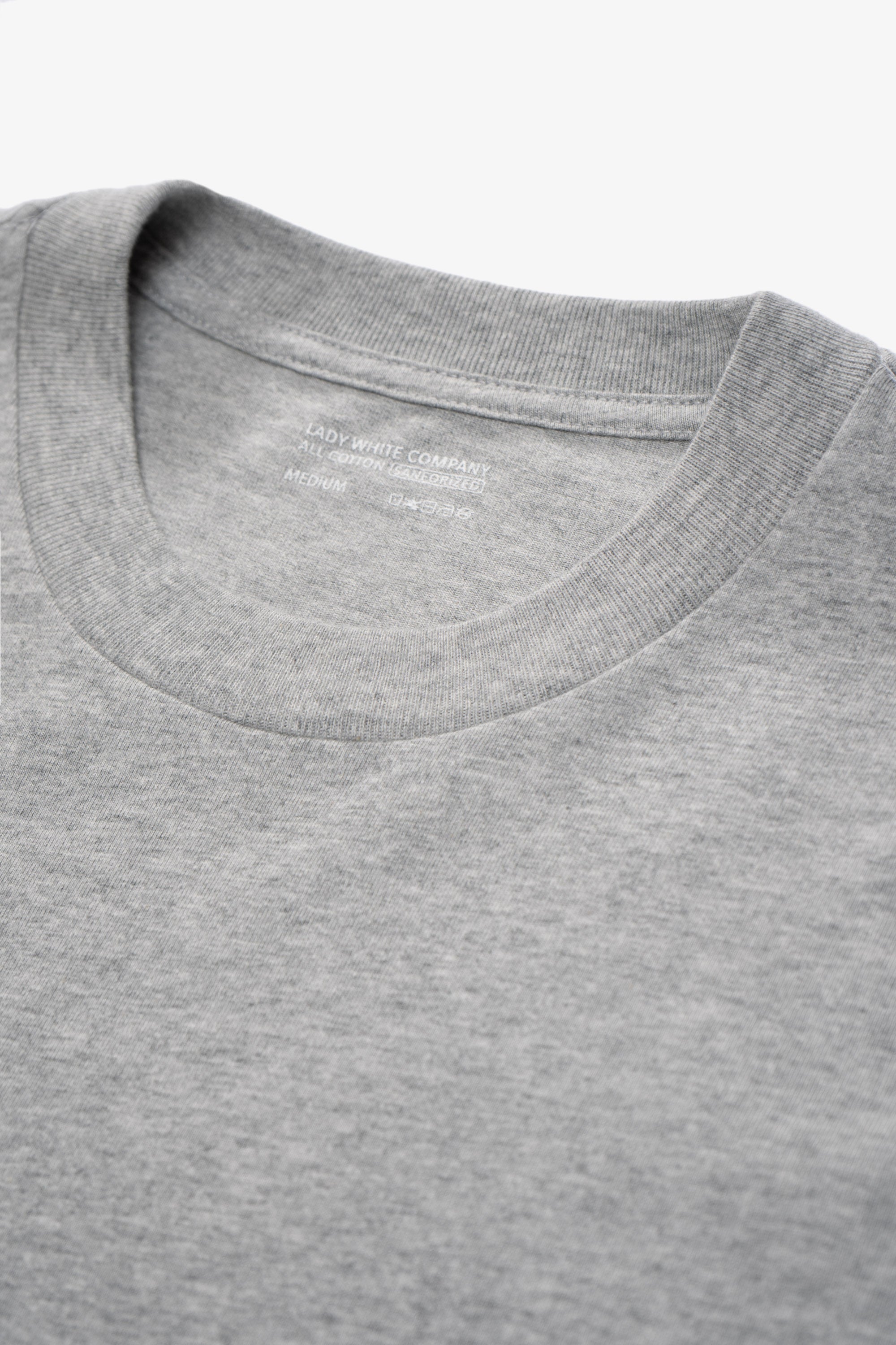 Collar detail of LW141 Athens T-shirt in heather grey