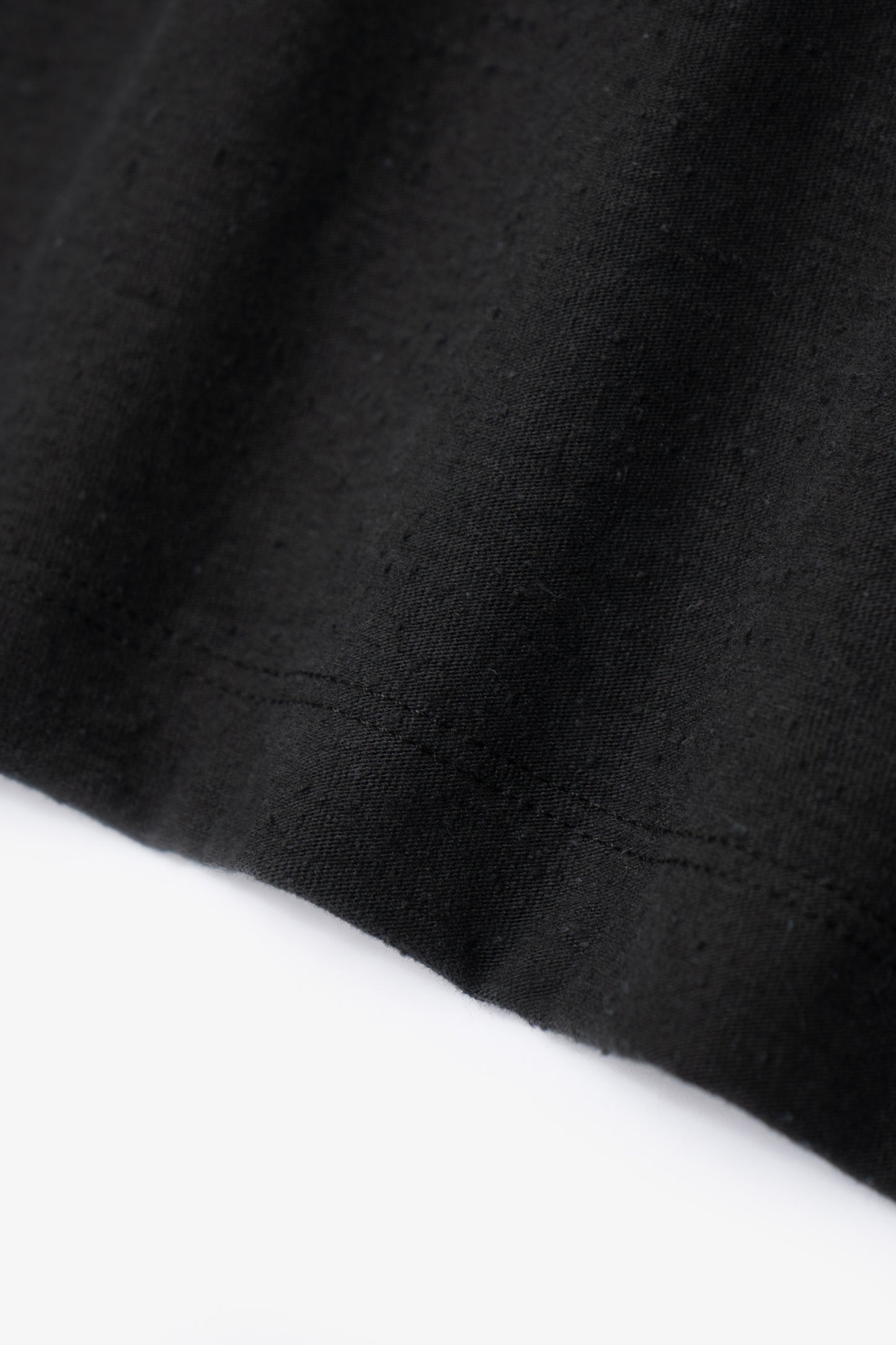 Fabric ripple detail of LW160 Nep T-shirt