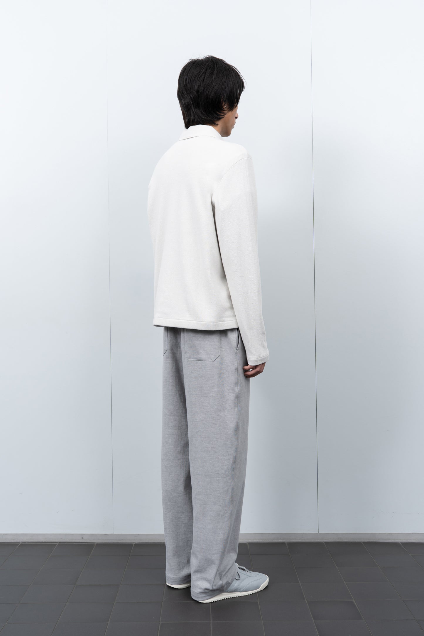 LW1660 Double Knit Jacket in Off White on a model