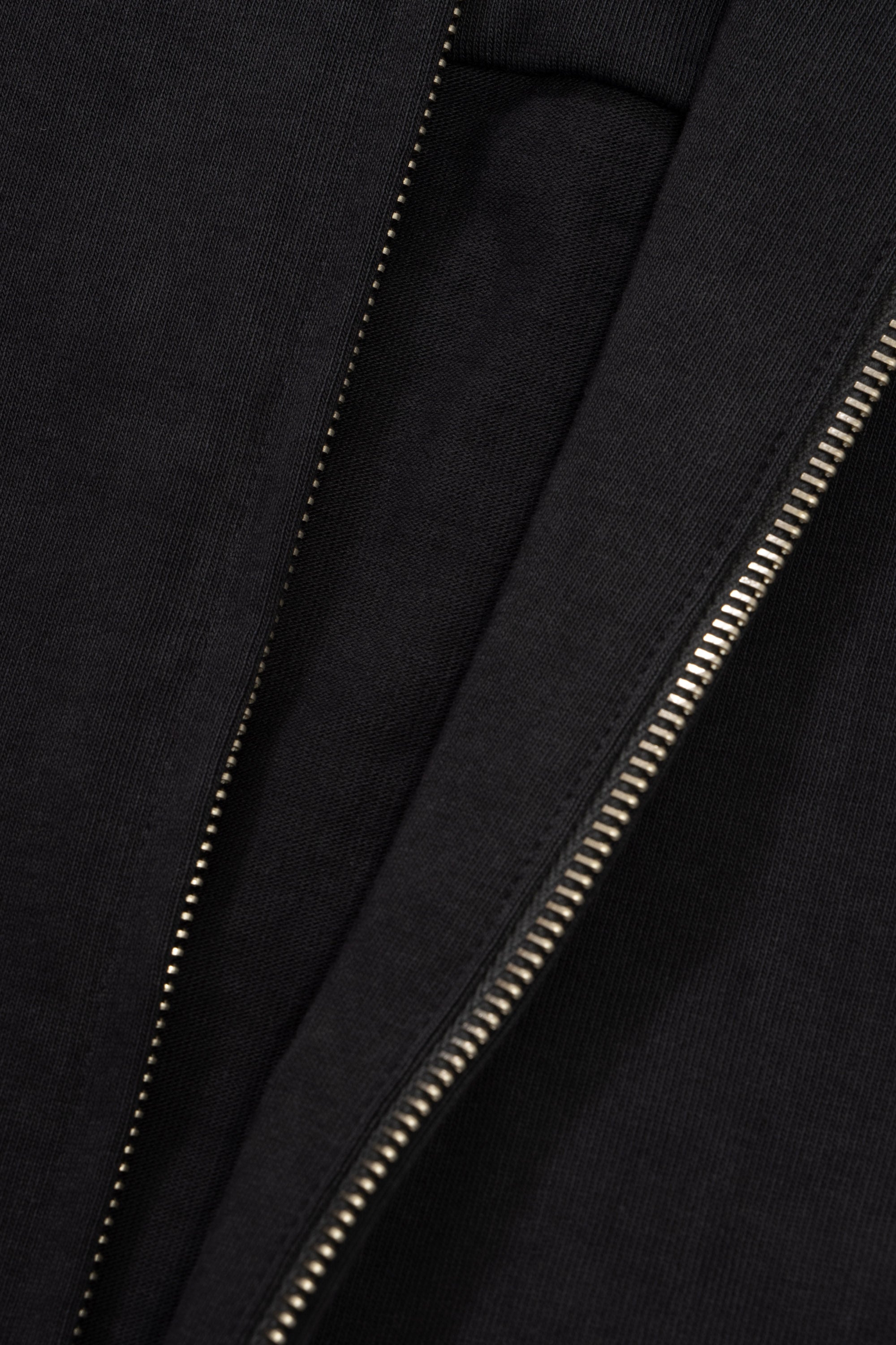 Pocket detail of LW1670 Coach Jacket in Faded Black