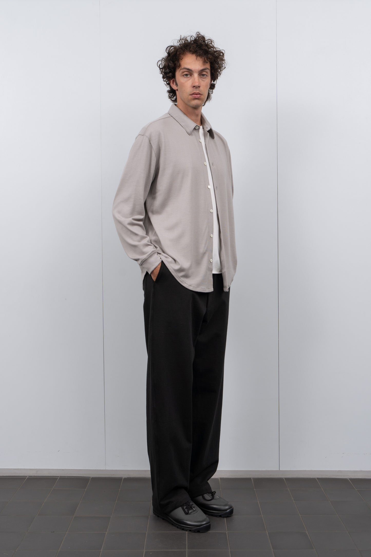 LW444W Wool Button Up in Silver on a model