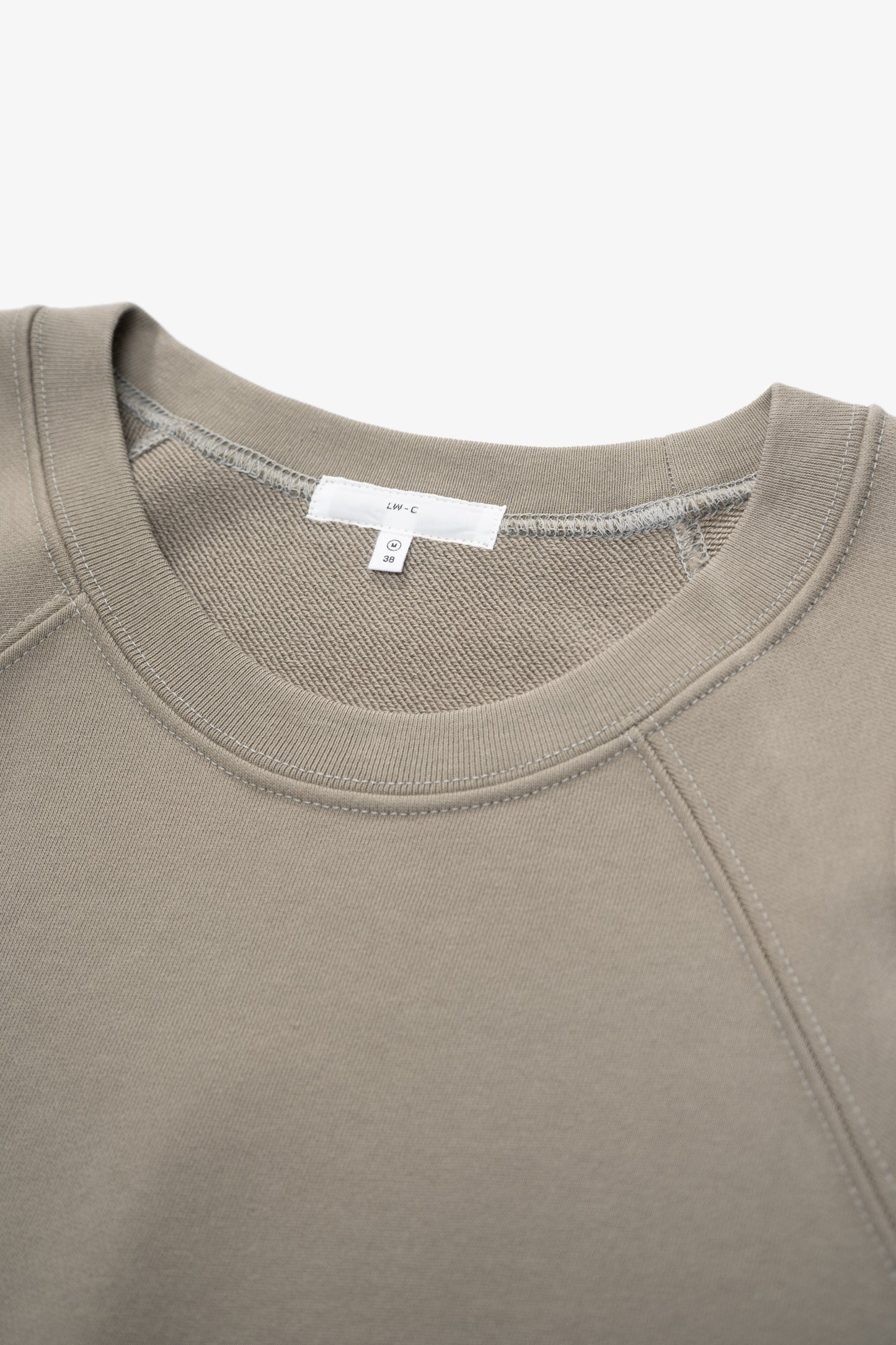 Collar detail of LW602 Cuff Off Raglan Sweatshirt in Anvil Grey