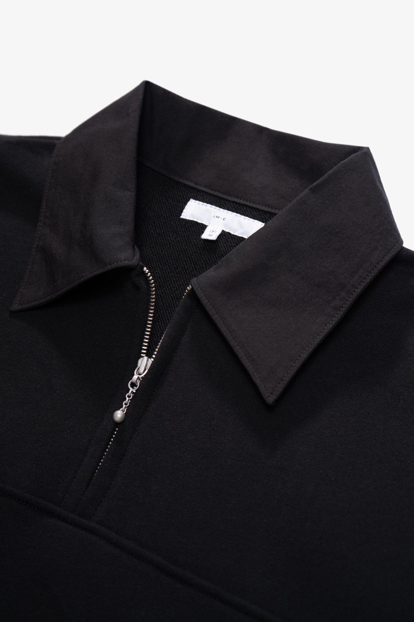 Collar detail of LW635 Anderson Quarter Zip in Black