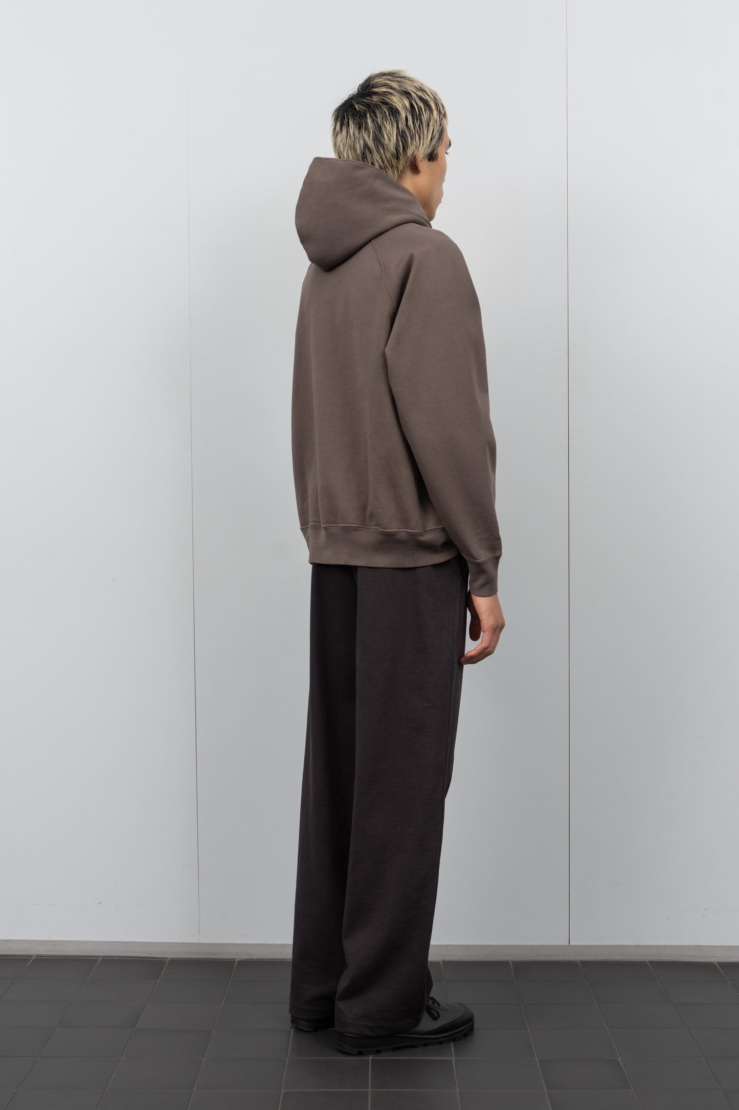 LW680 Super Weighted Hoodie in Deep Cement on a model