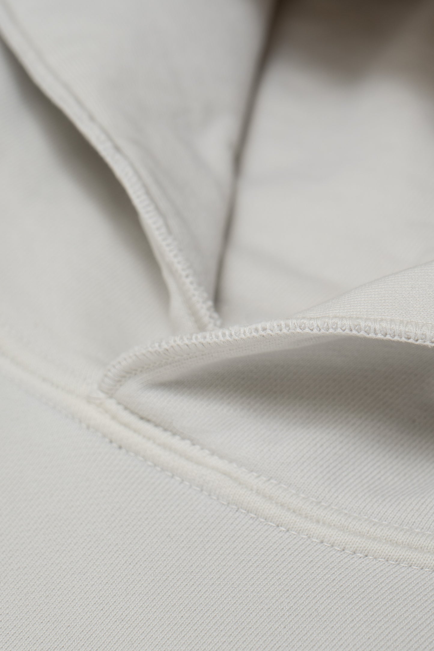 Collar detail of LW680 Super Weighted Hoodie in Off White