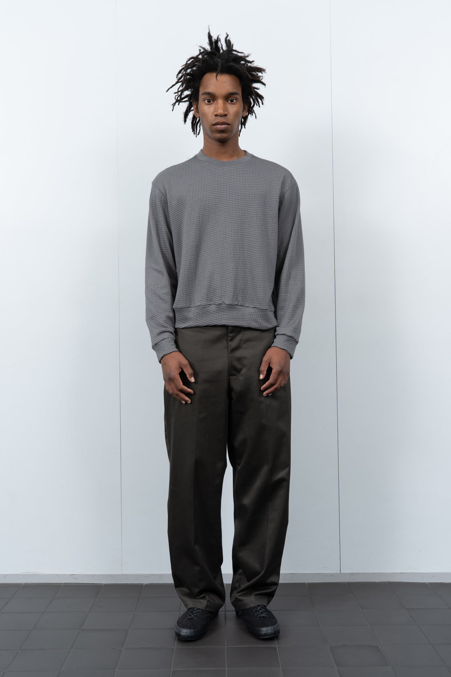 TWILL TROUSER - BLACK OLIVE