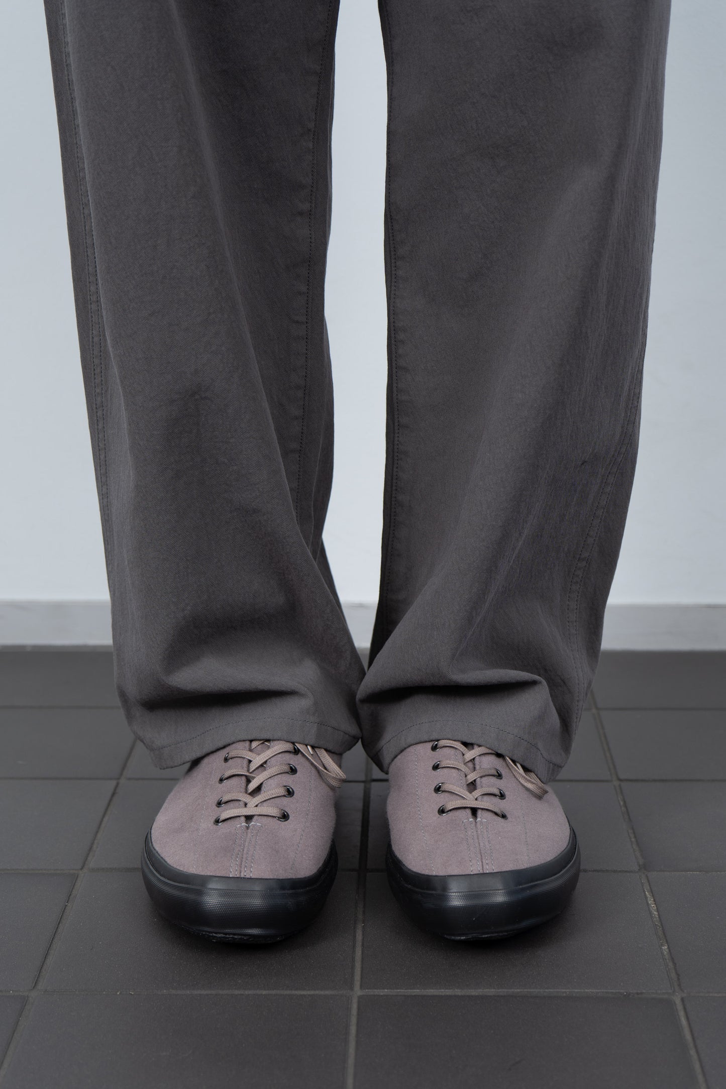 TOKIO LOW - GREY