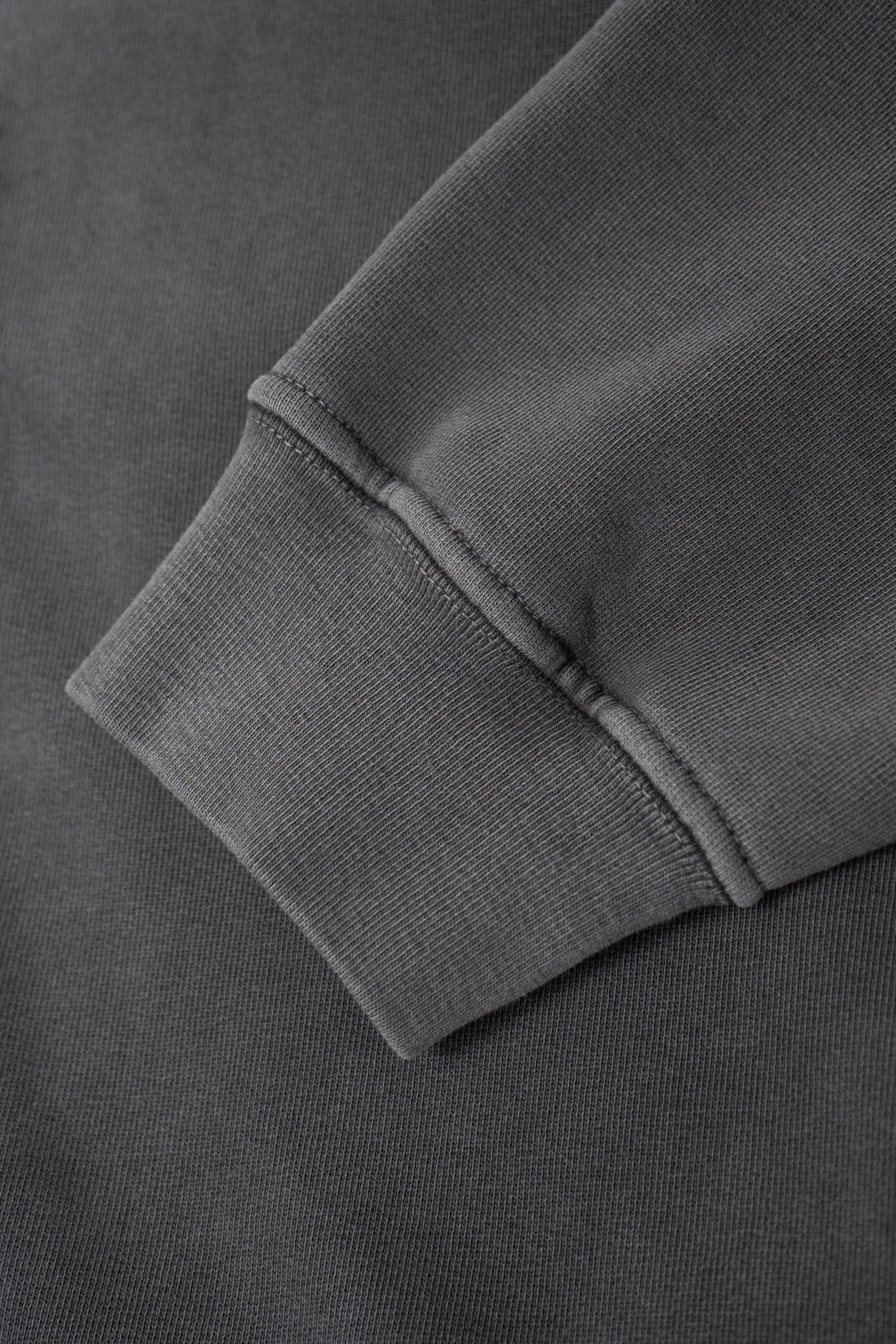 ZIP HOODIE - GRINDLE