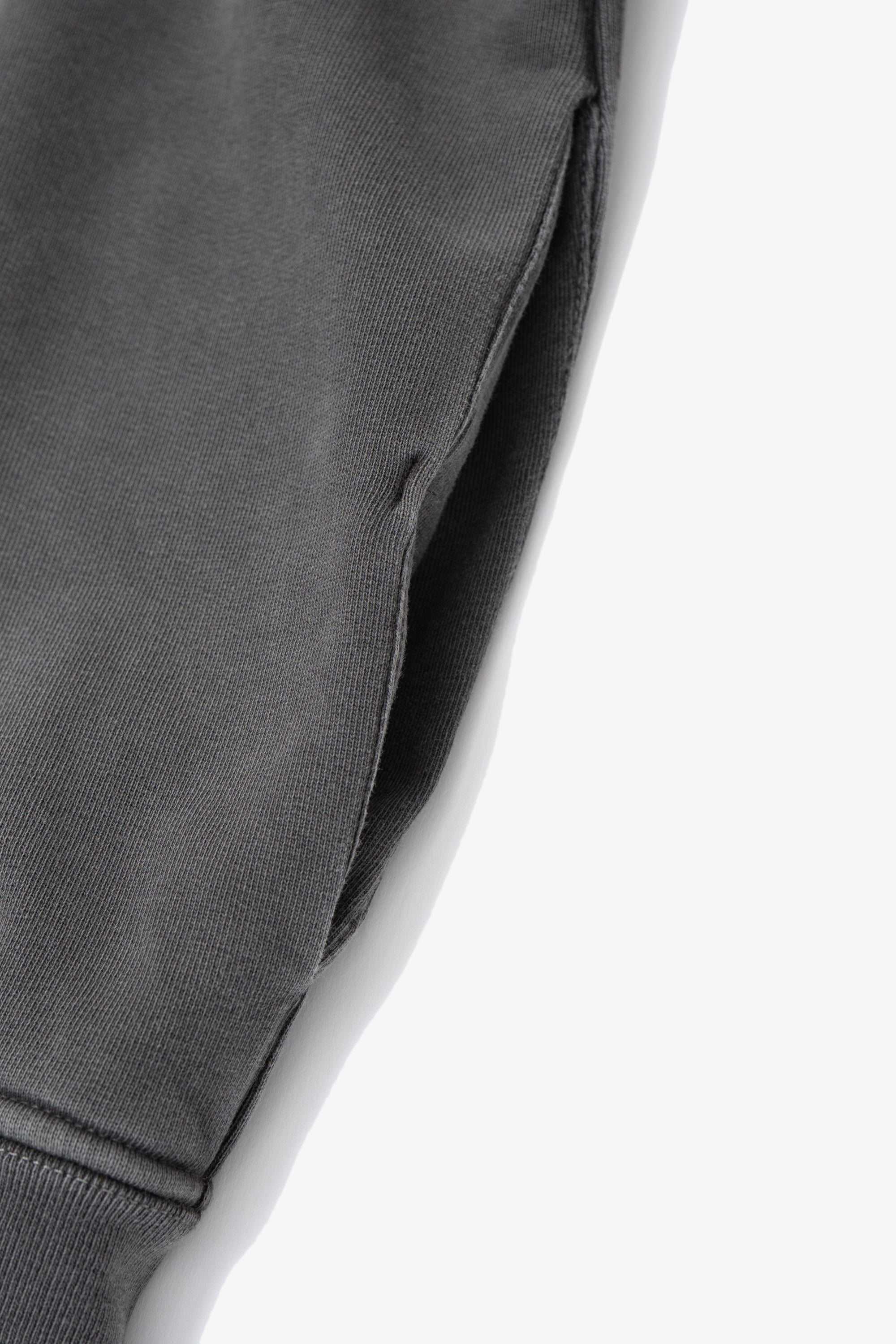 ZIP HOODIE - GRINDLE