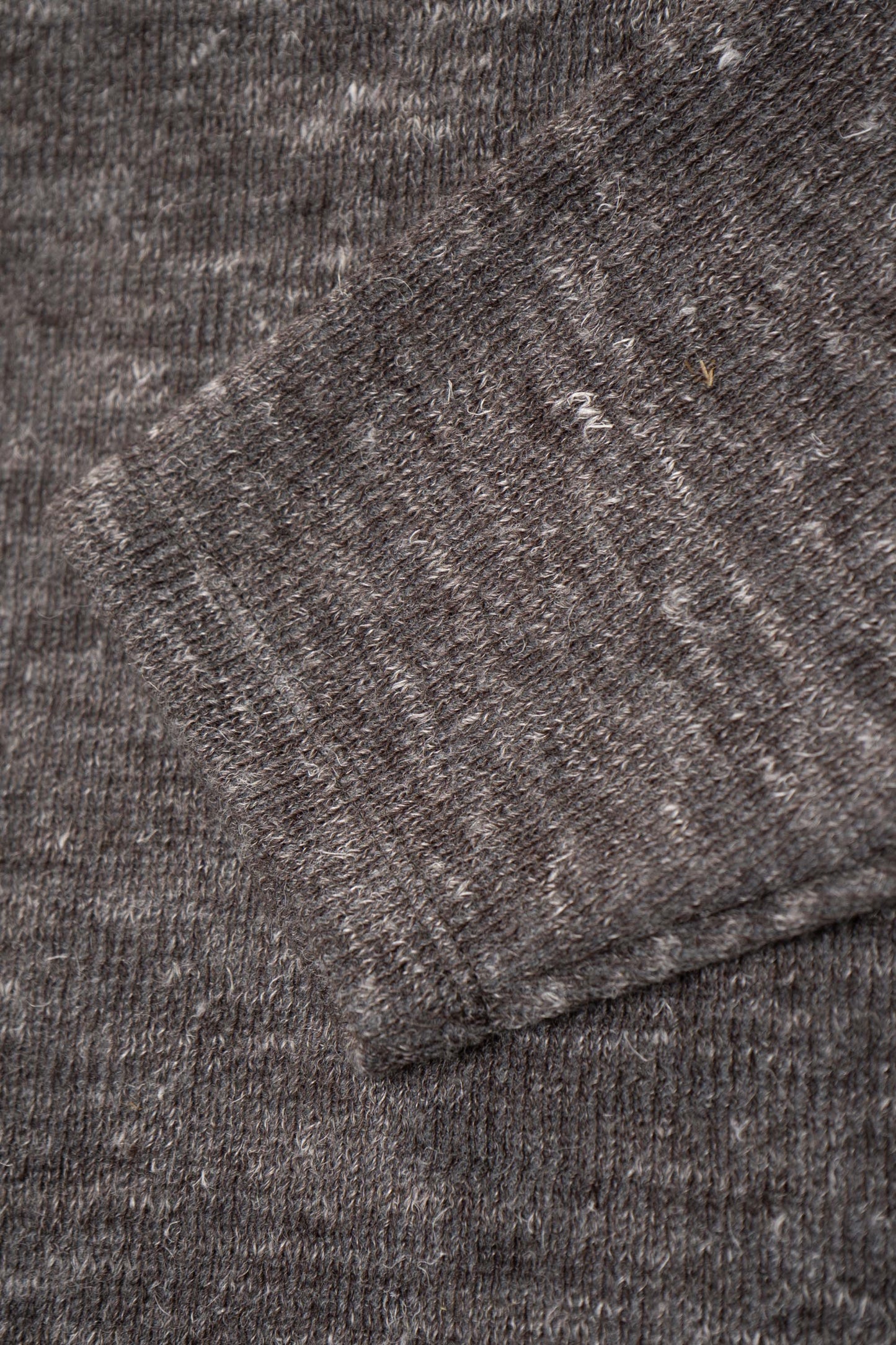 LINEN WOOL V-NECK - BROWN MELANGE