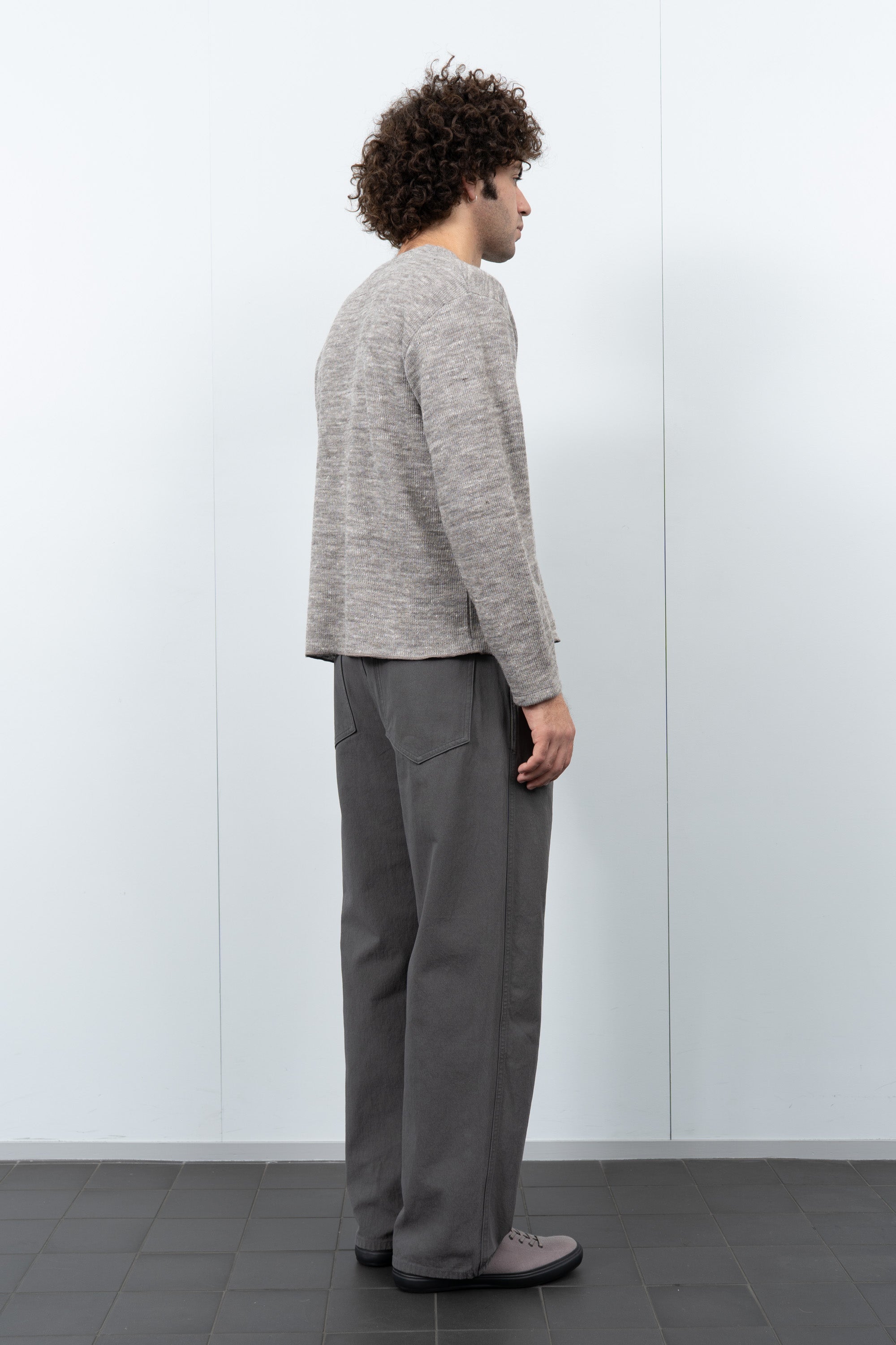 LINEN WOOL V-NECK - GREY MELANGE
