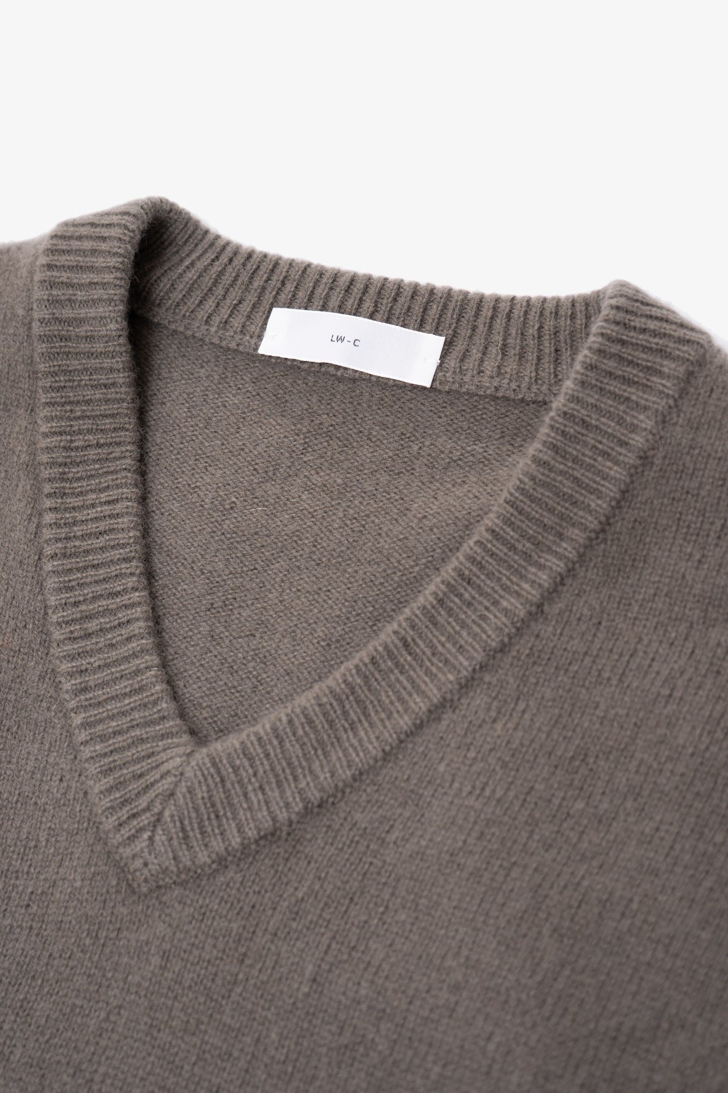 WOOL V-NECK SWEATER - CLAY