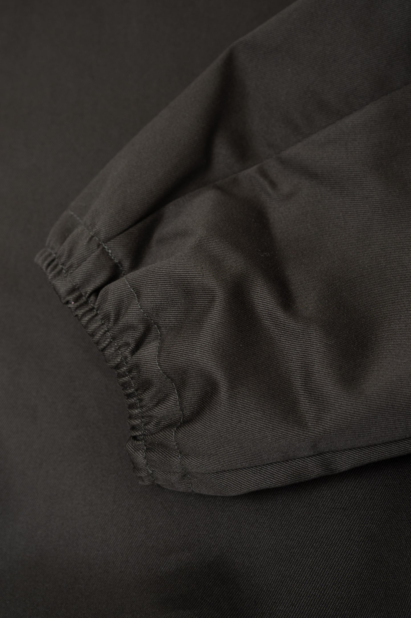 POINT JACKET - BLACK OLIVE