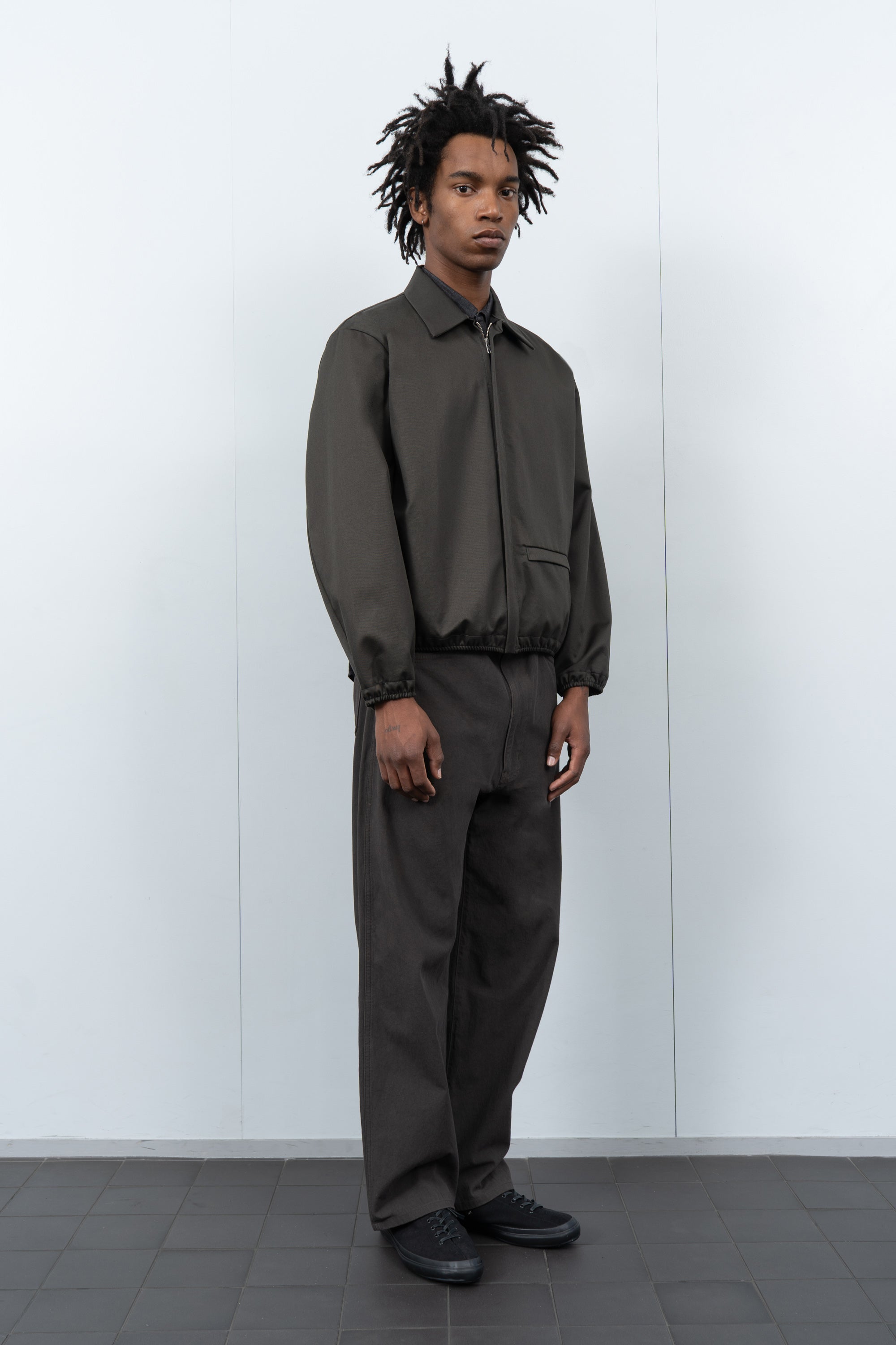 POINT JACKET - BLACK OLIVE