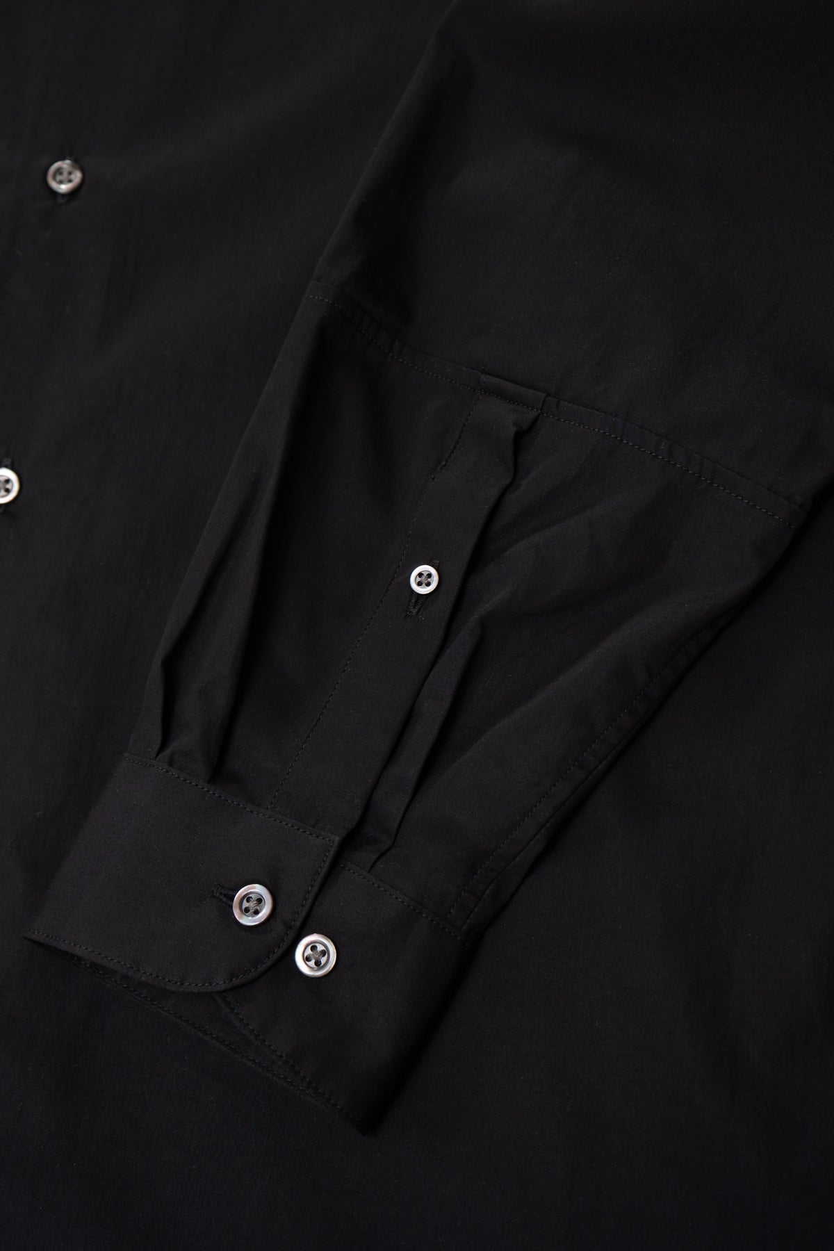 LYNN POPLIN L/S SHIRT - BLACK