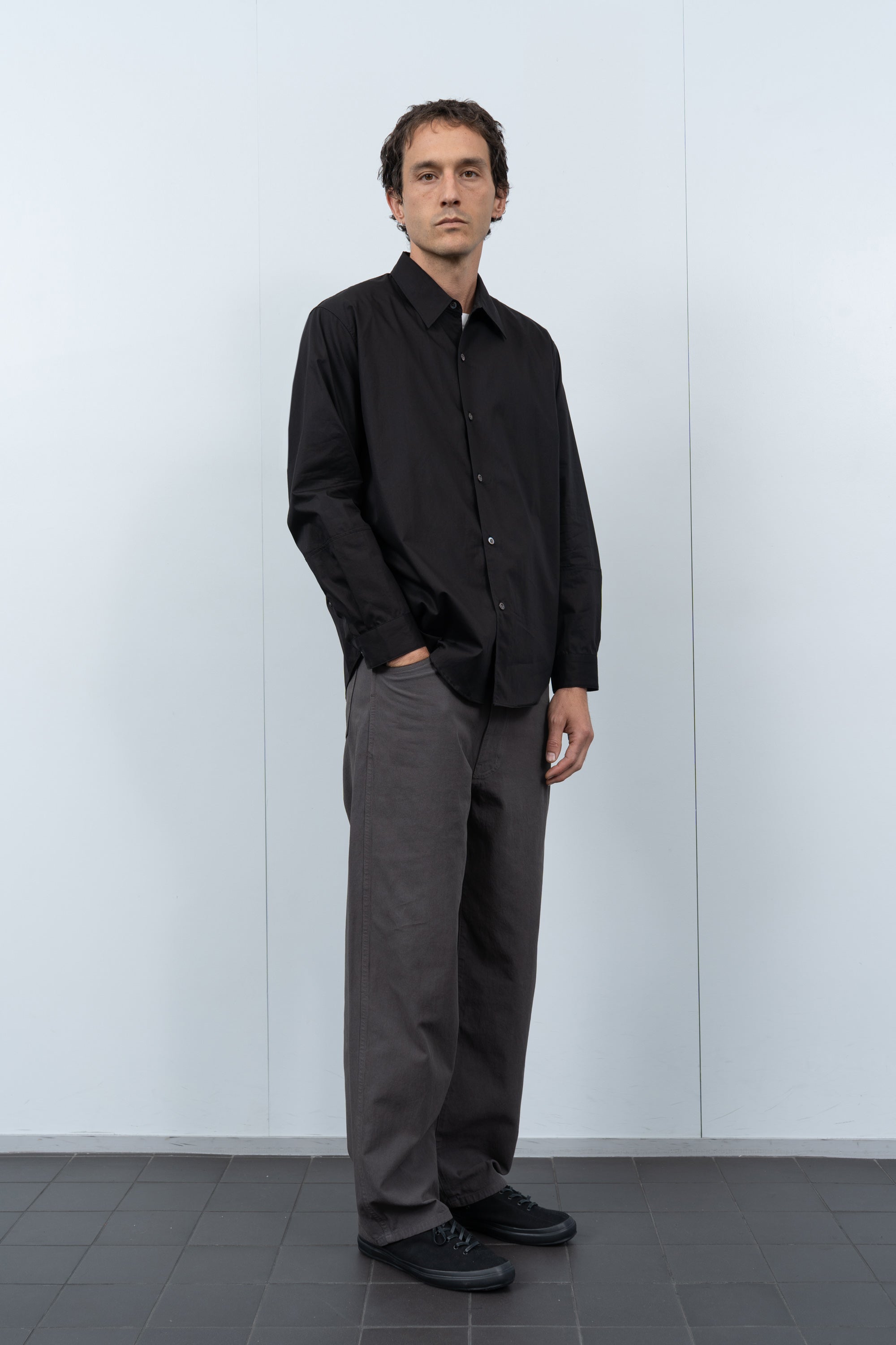 LYNN POPLIN L/S SHIRT - BLACK