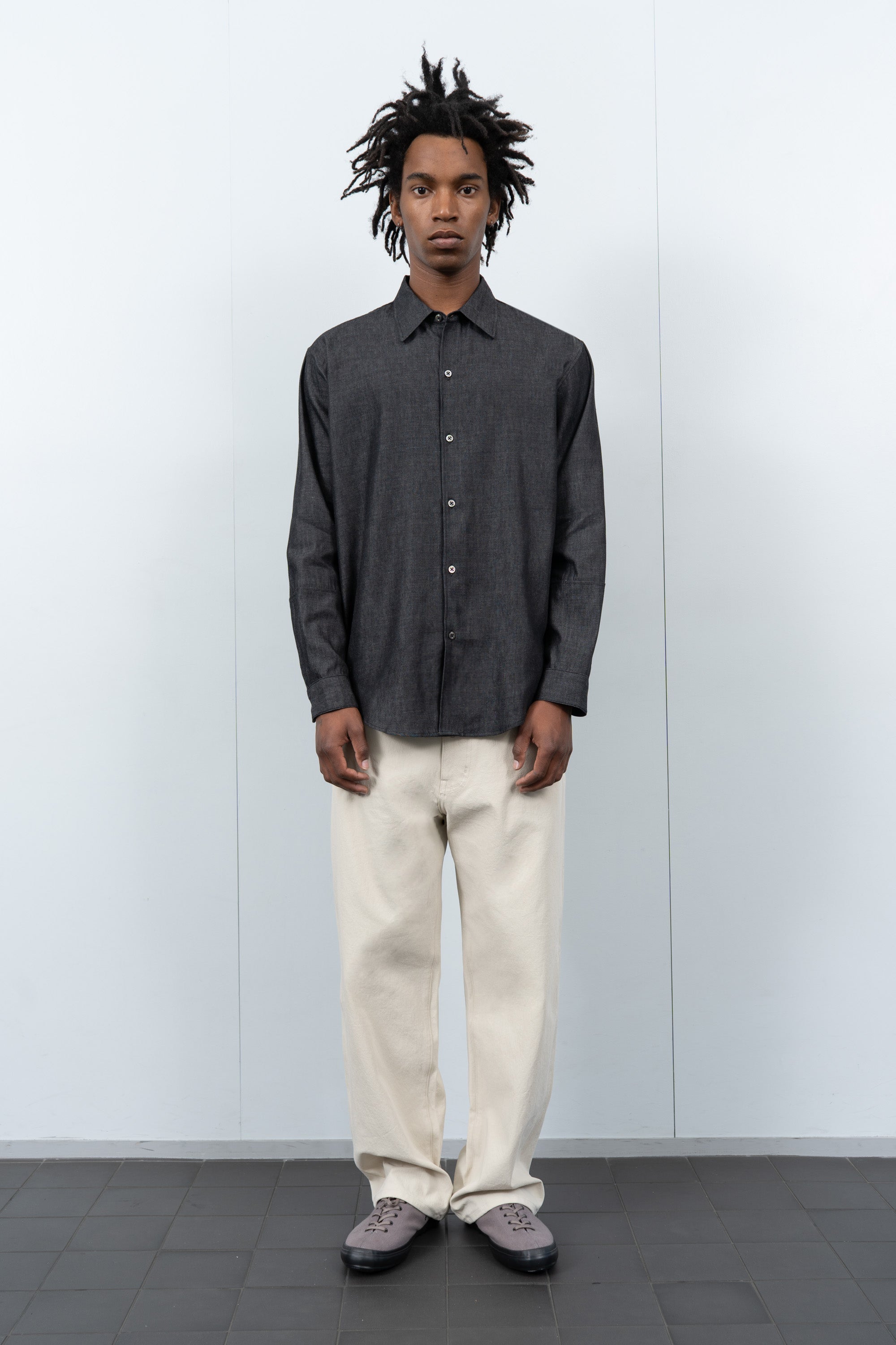 LYNN CHAMBRAY L/S SHIRT - BLACK CHAMBRAY