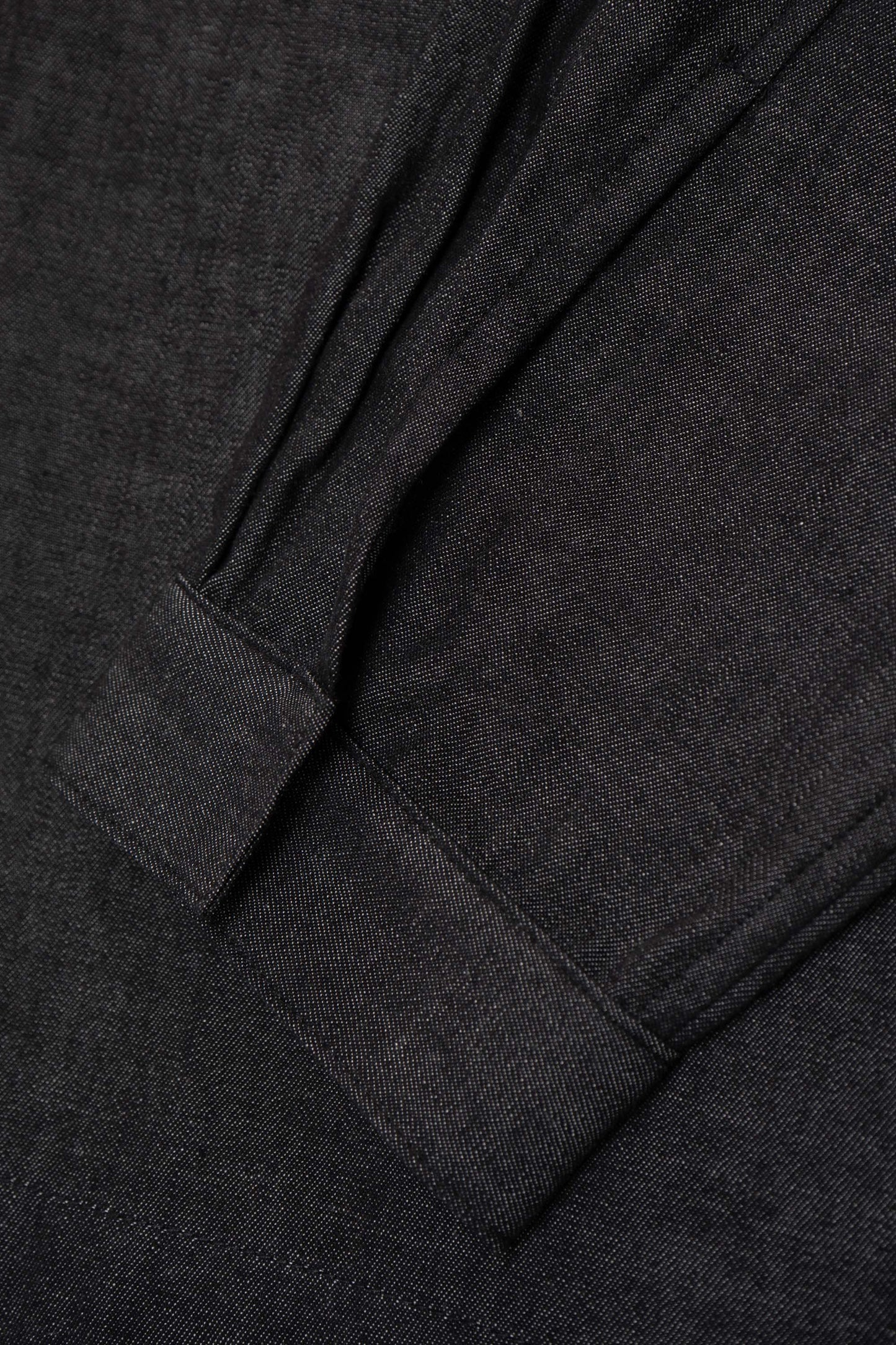 JOLIET ZIP SHIRT - BLACK CHAMBRAY