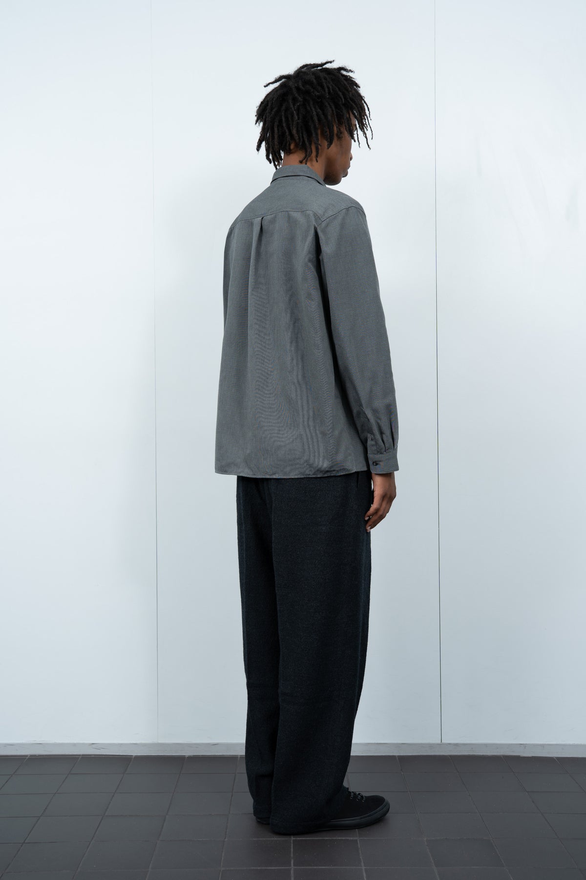 COVER BUTTON DOWN - COAL