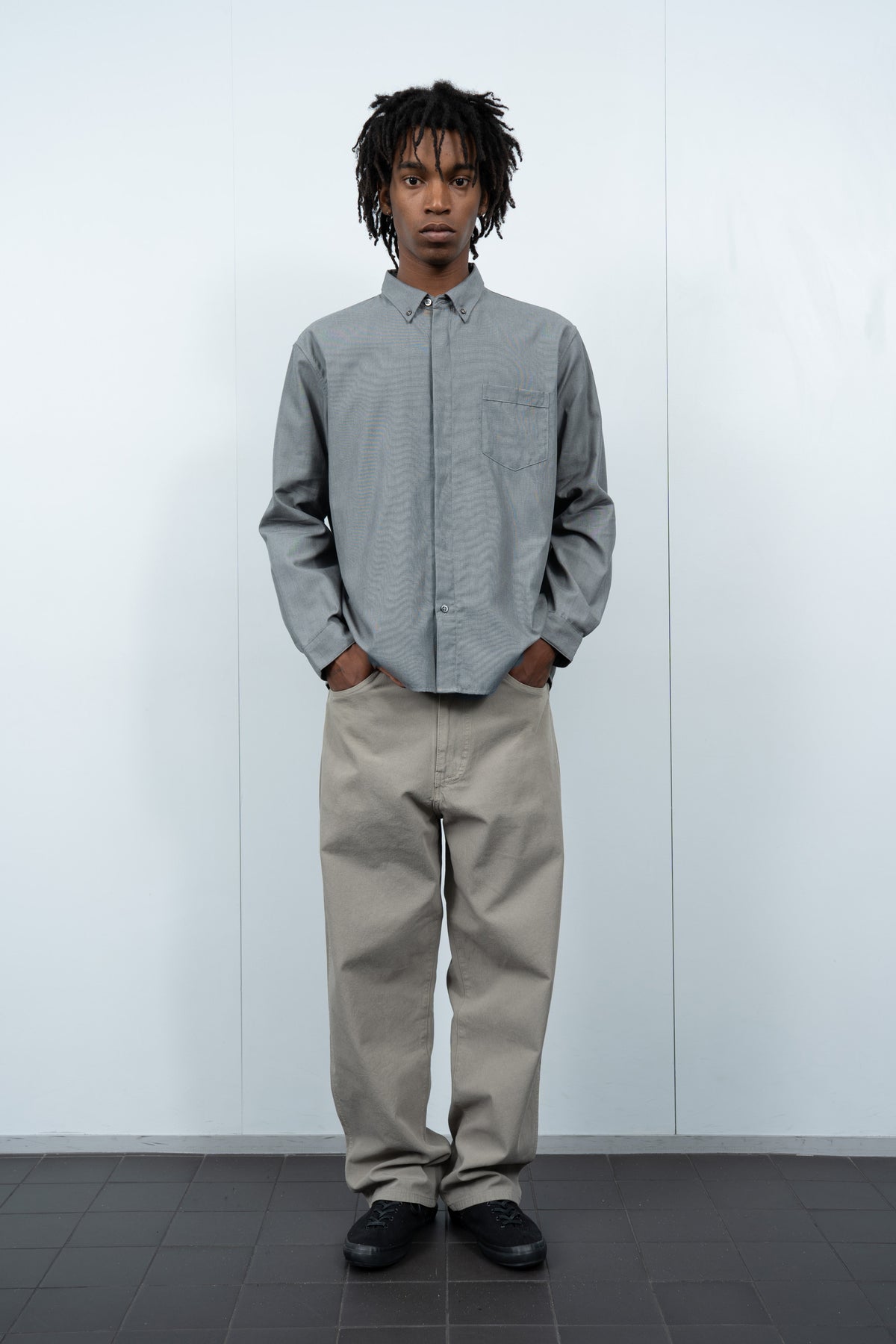 COVER BUTTON DOWN - GREY