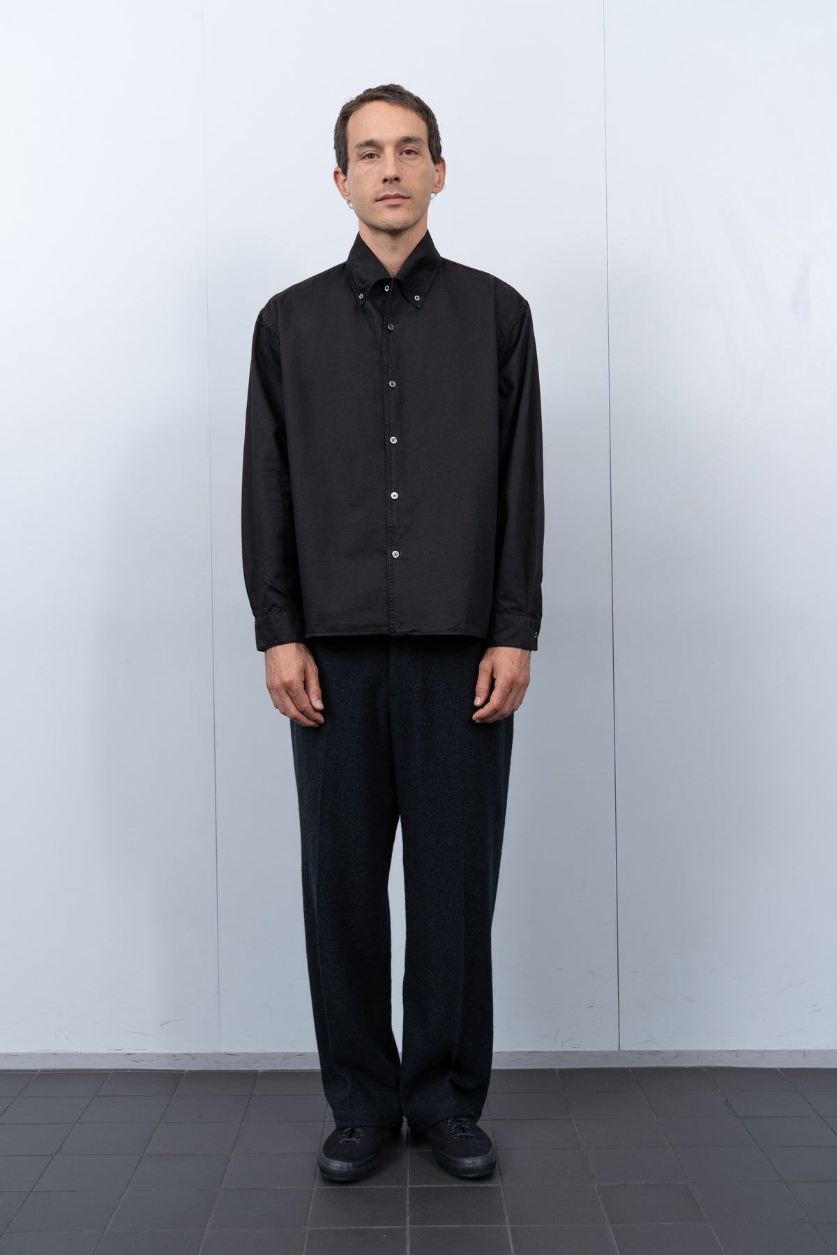 SEARS BUTTON DOWN - BLACK
