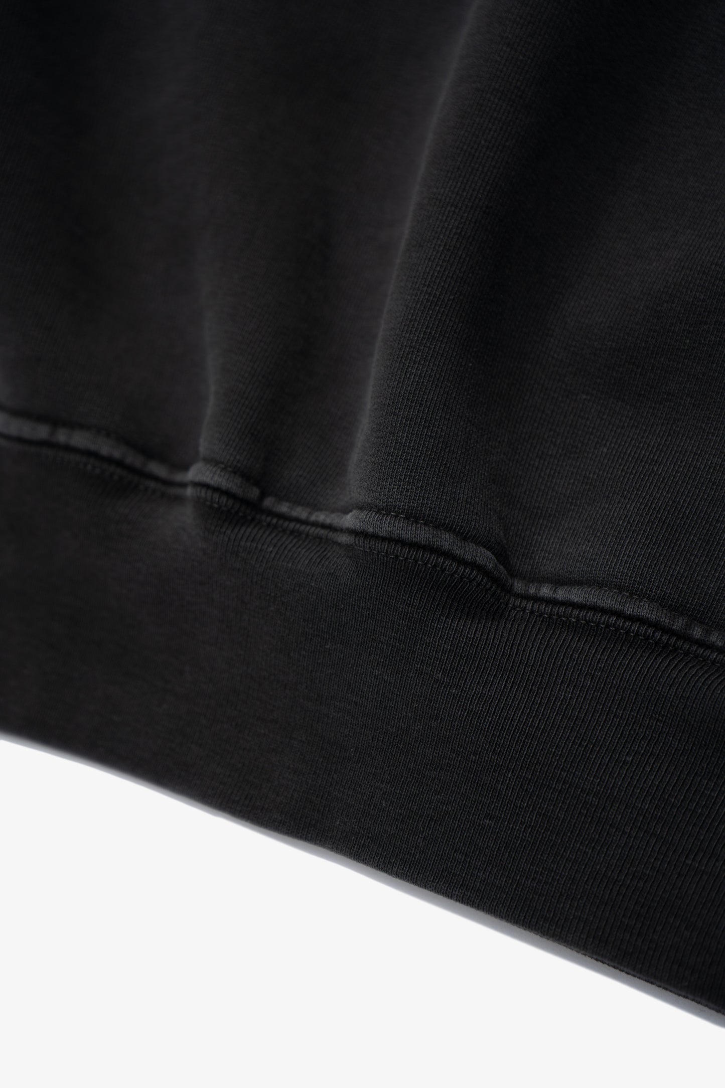 MINI CREWNECK - PIGMENT CHARCOAL