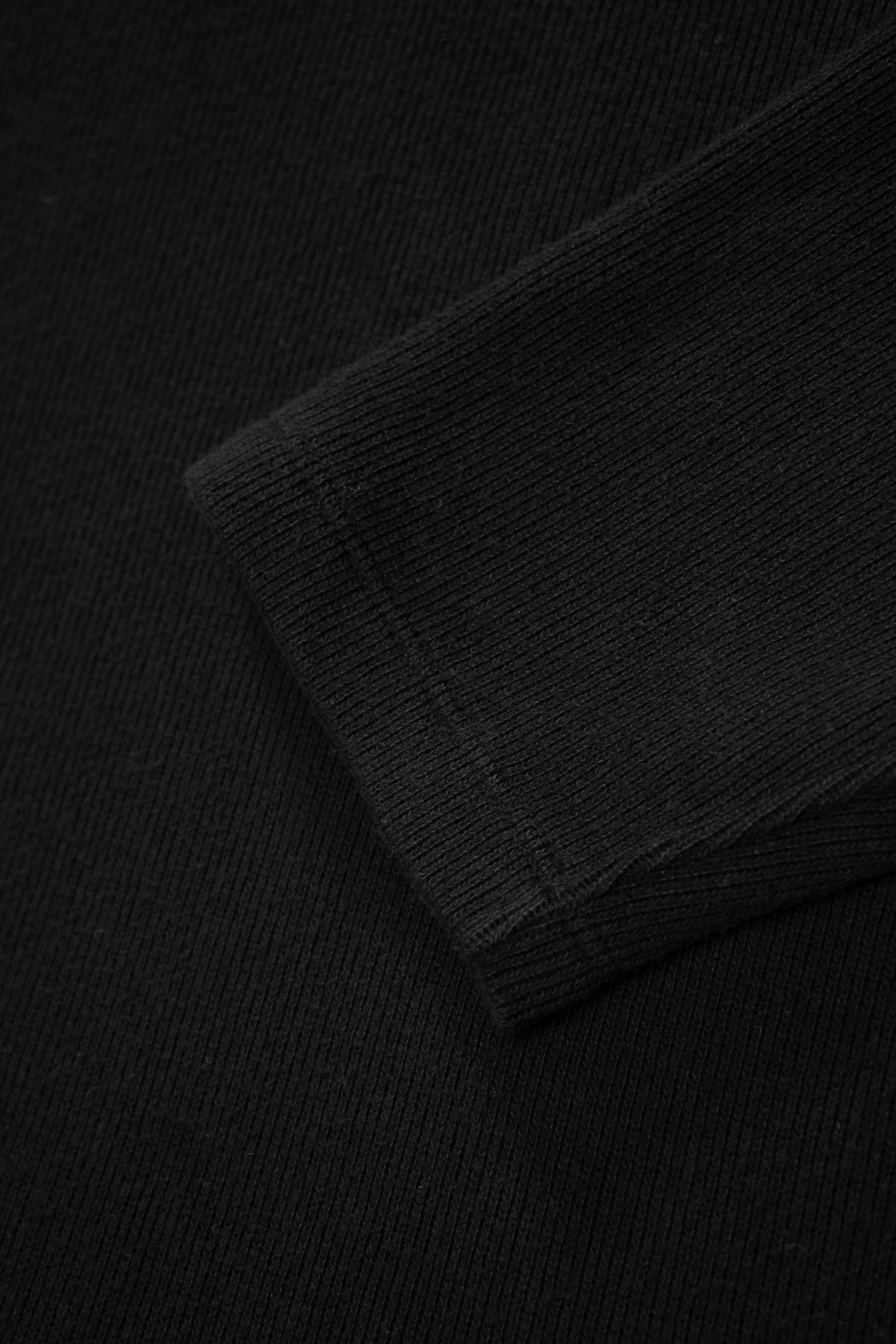 RING SWEATER - BLACK