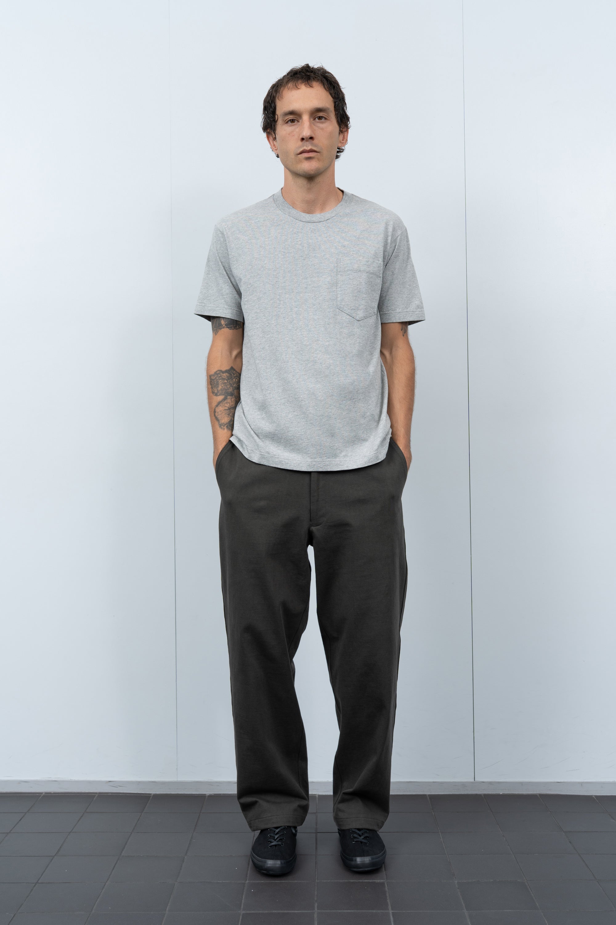 MUNICIPAL POCKET T-SHIRT - HEATHER GREY – LADY WHITE CO.