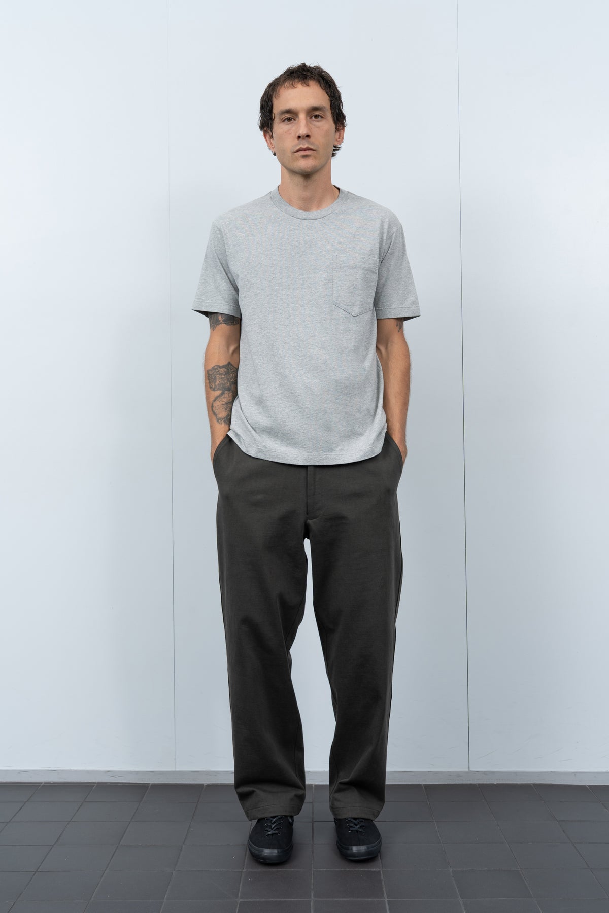 MUNICIPAL POCKET T-SHIRT - HEATHER GREY