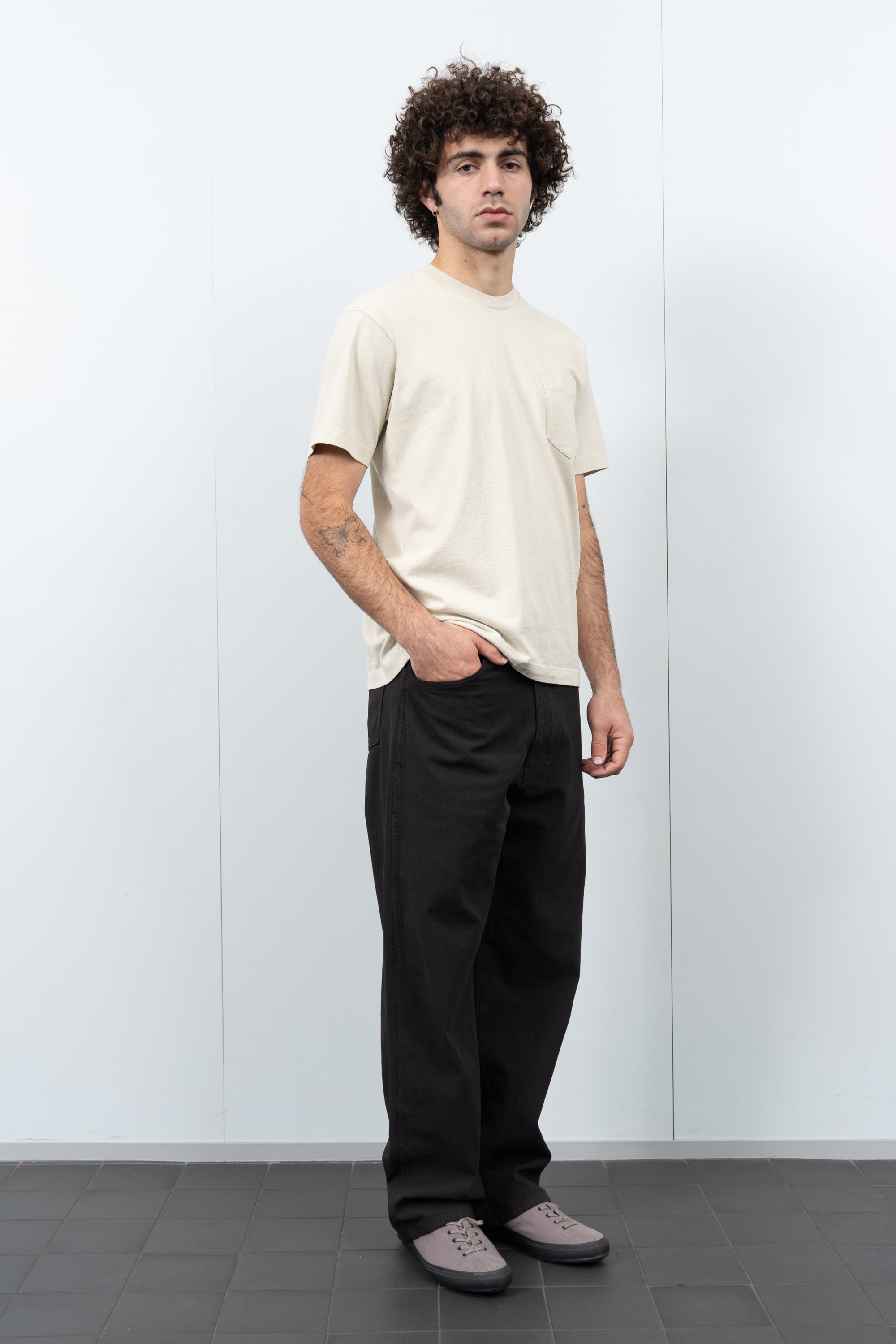 MUNICIPAL POCKET T-SHIRT - PAPER