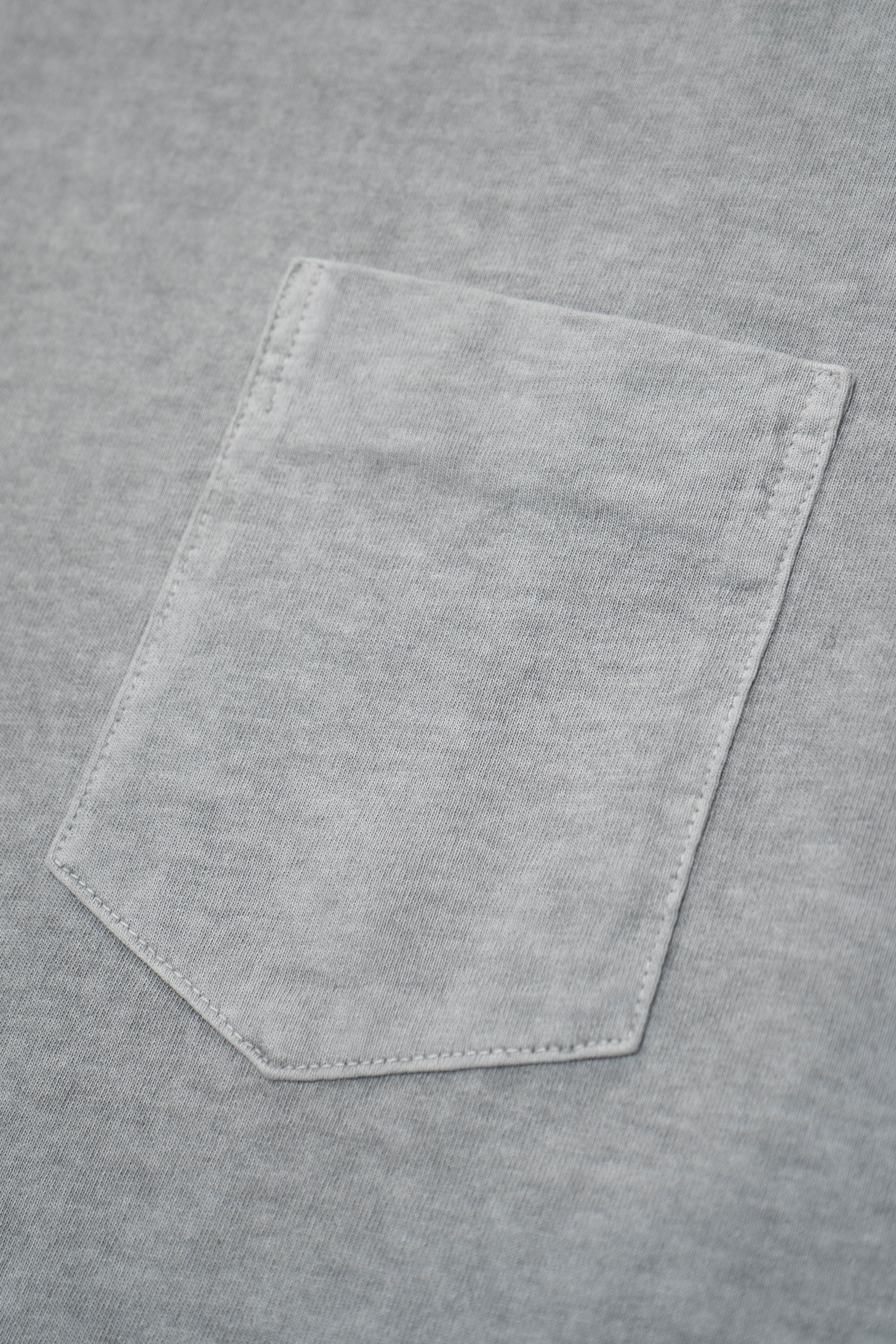 MUNICIPAL POCKET T-SHIRT - PIGMENT CHALK