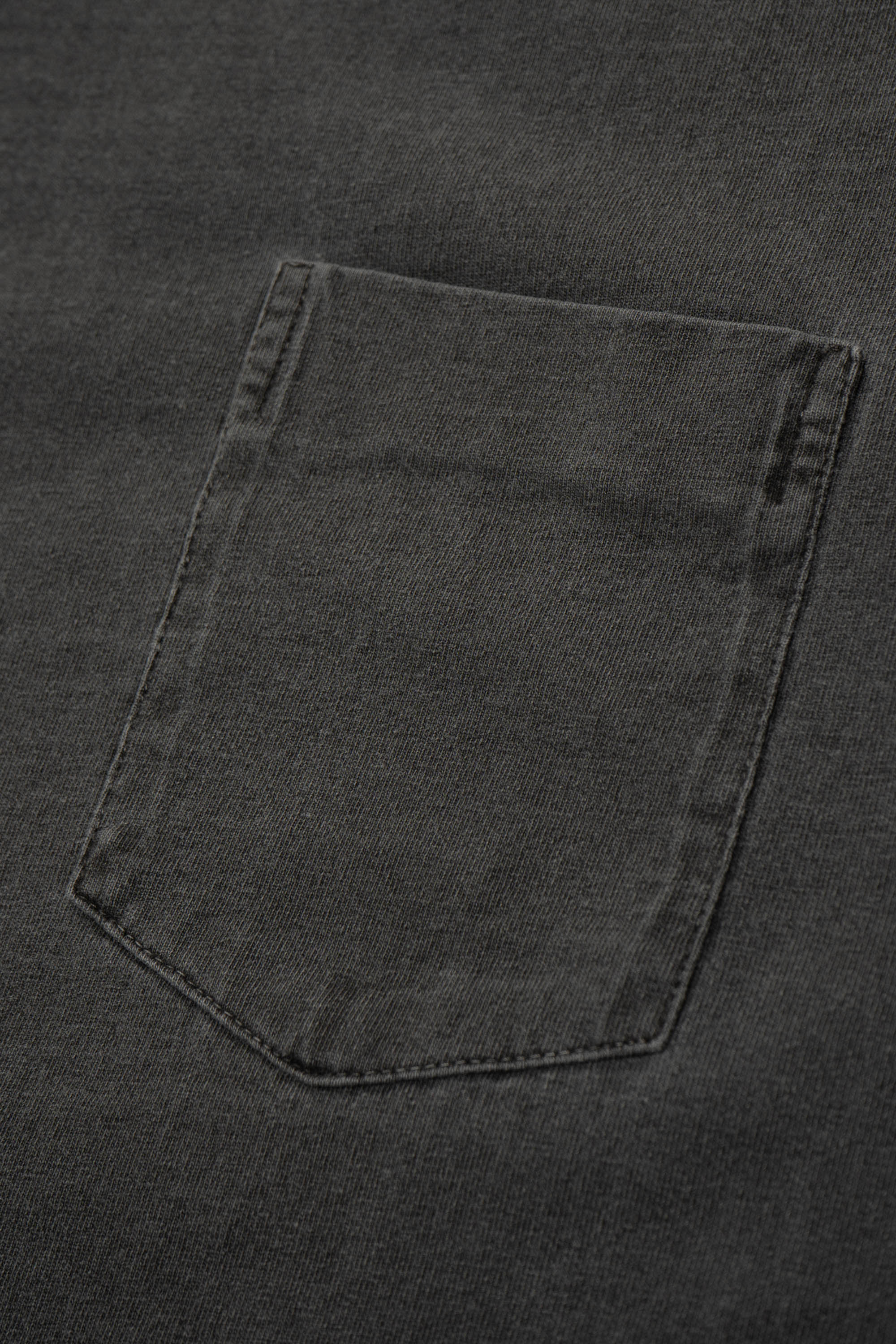 MUNICIPAL POCKET T-SHIRT - GRINDLE