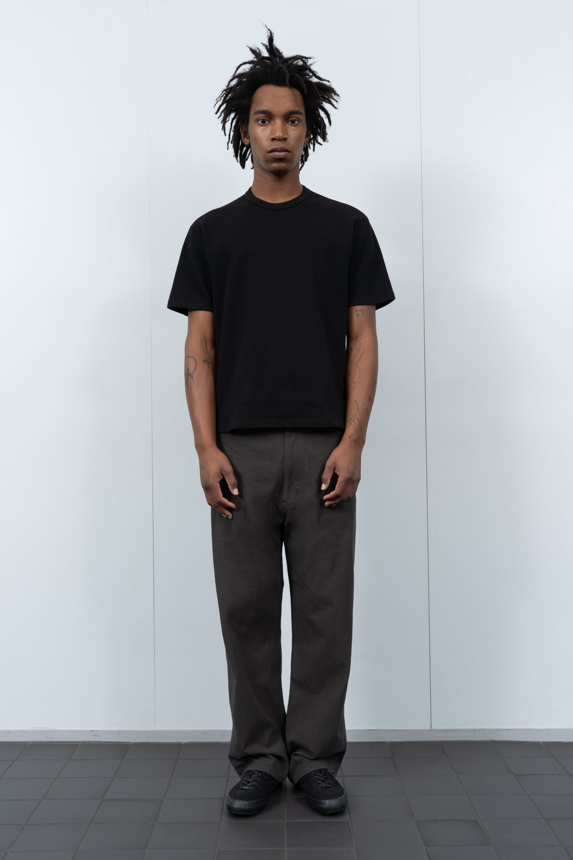 MESH T-SHIRT - BLACK – LADY WHITE CO.