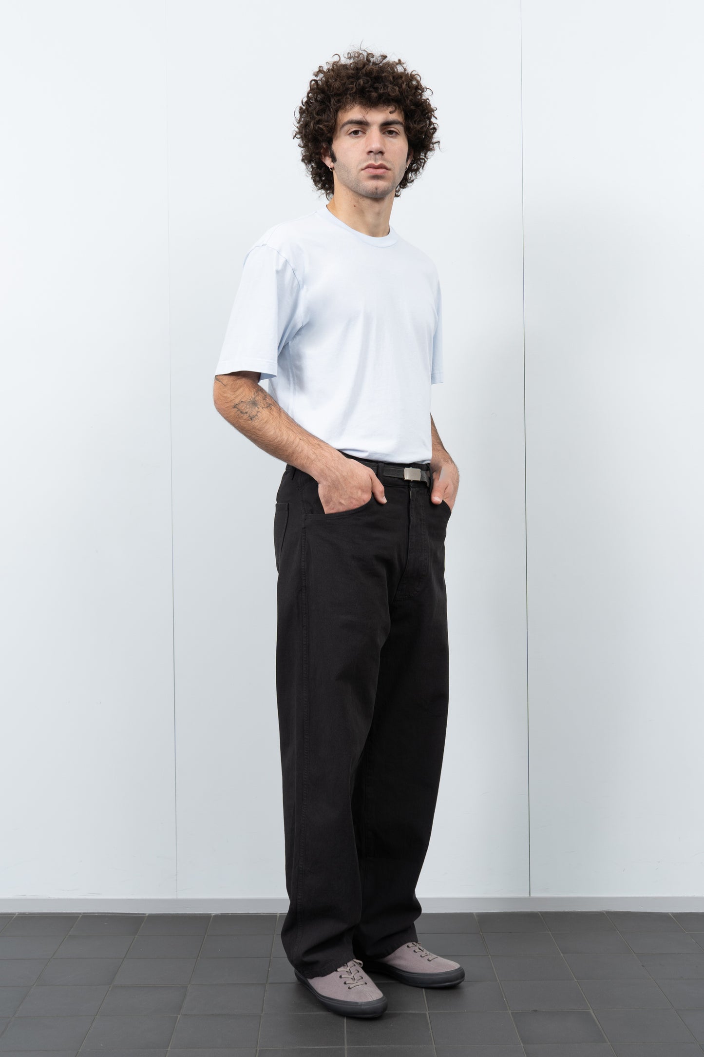 ATHENS T-SHIRT - PALE BLUE