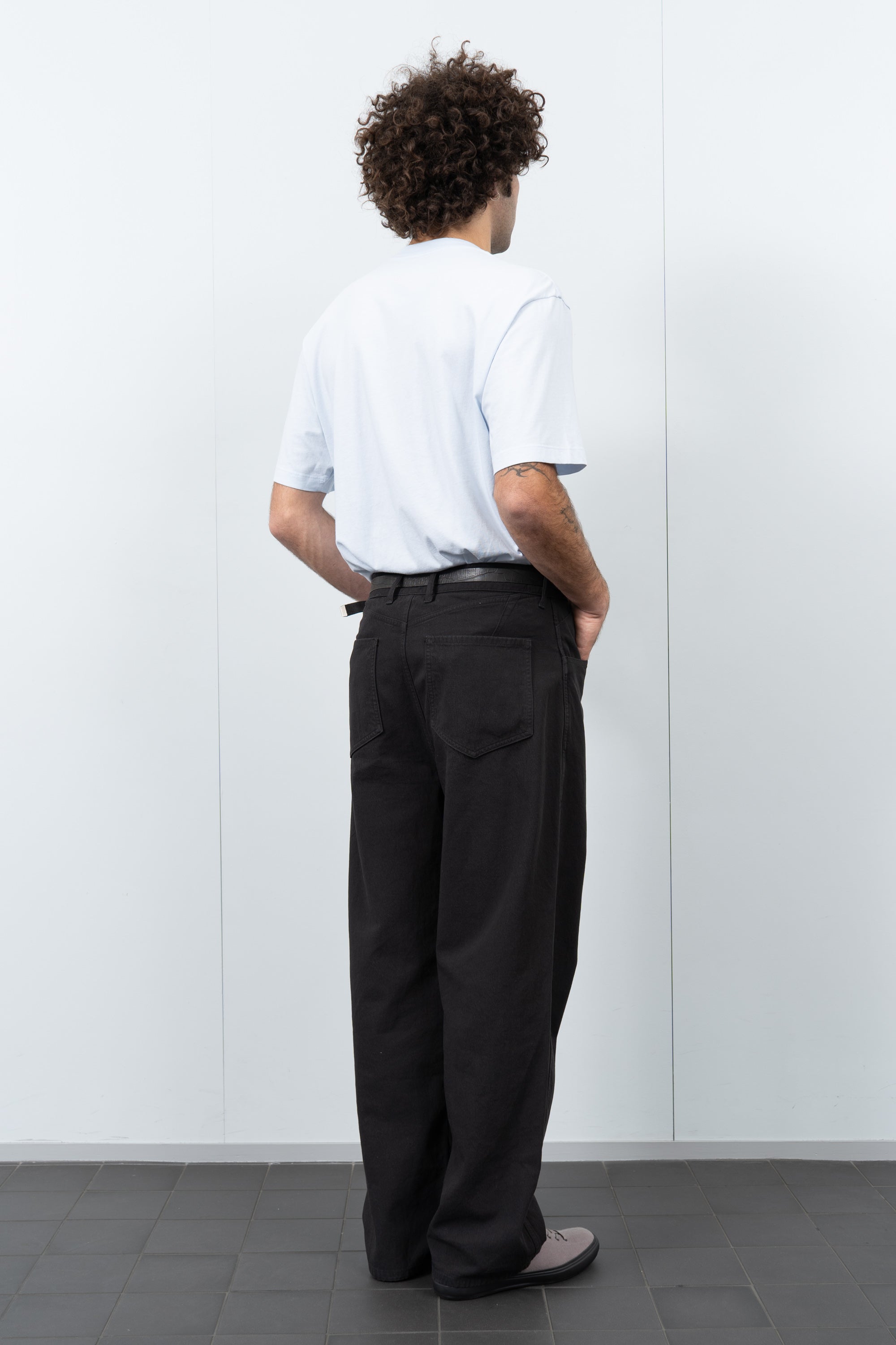 ATHENS T-SHIRT - PALE BLUE