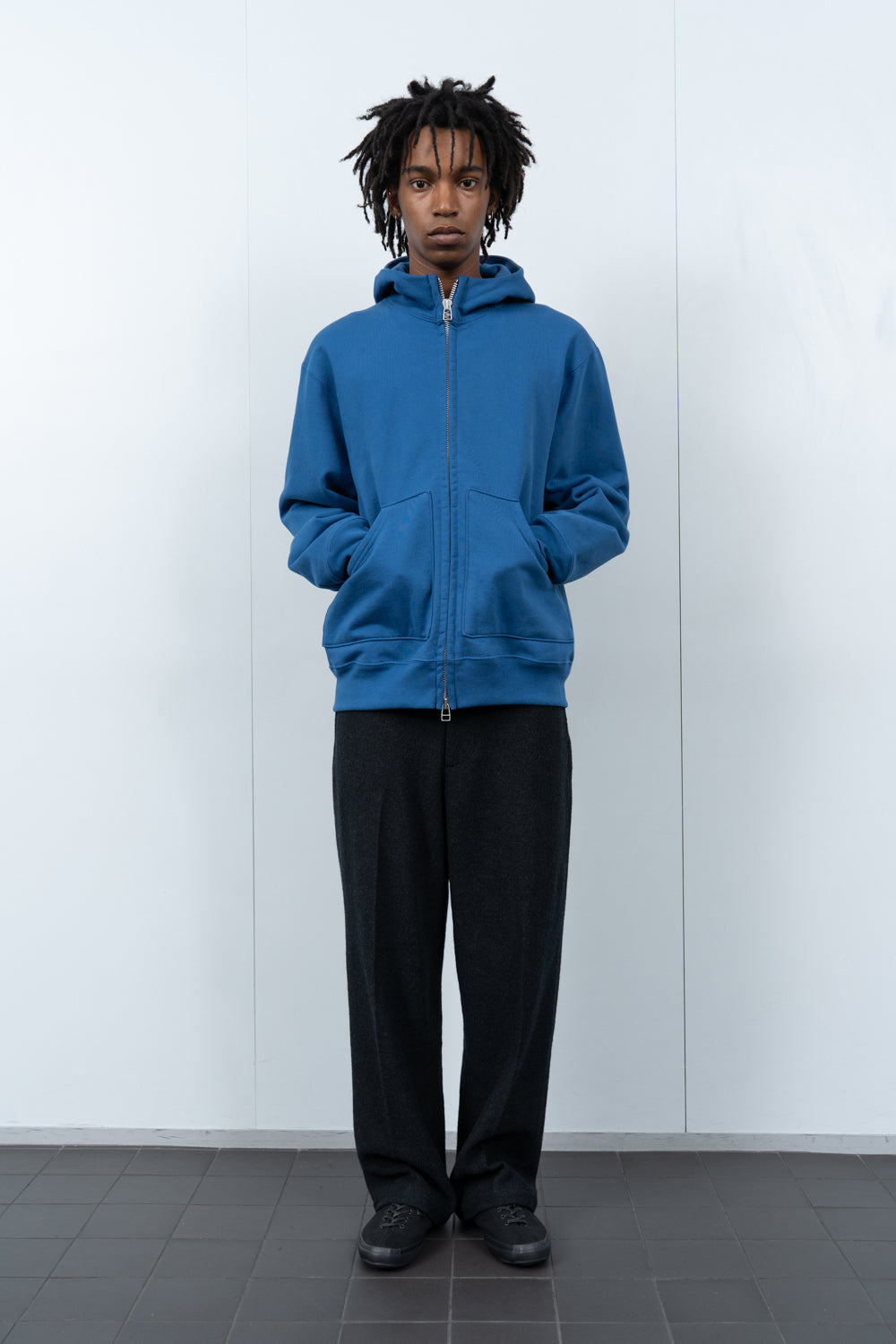 LW - C x MAN-TLE NEW PARKA - SAIL