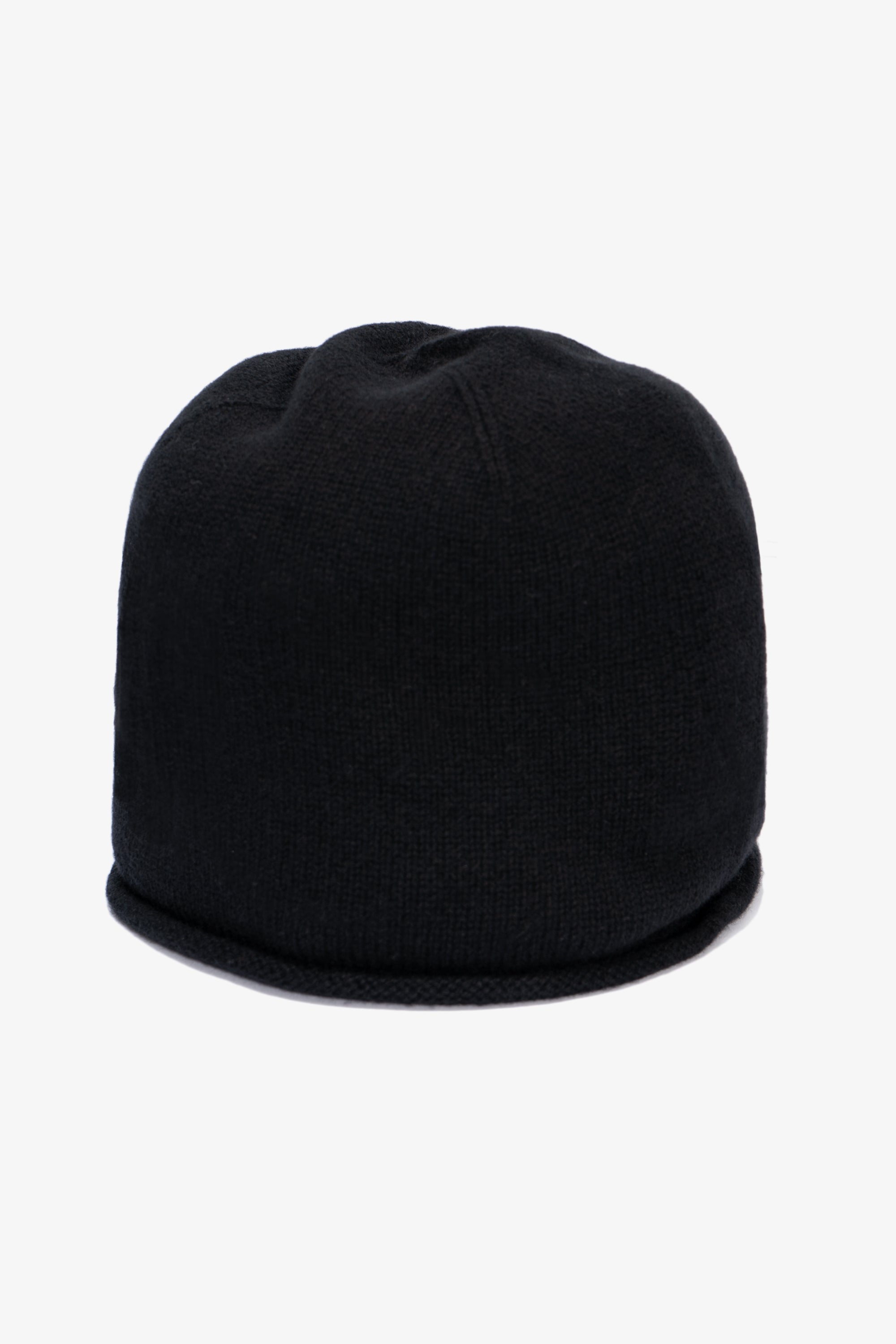 Full length lay-flat of LW036 Ambrosia Beanie in black