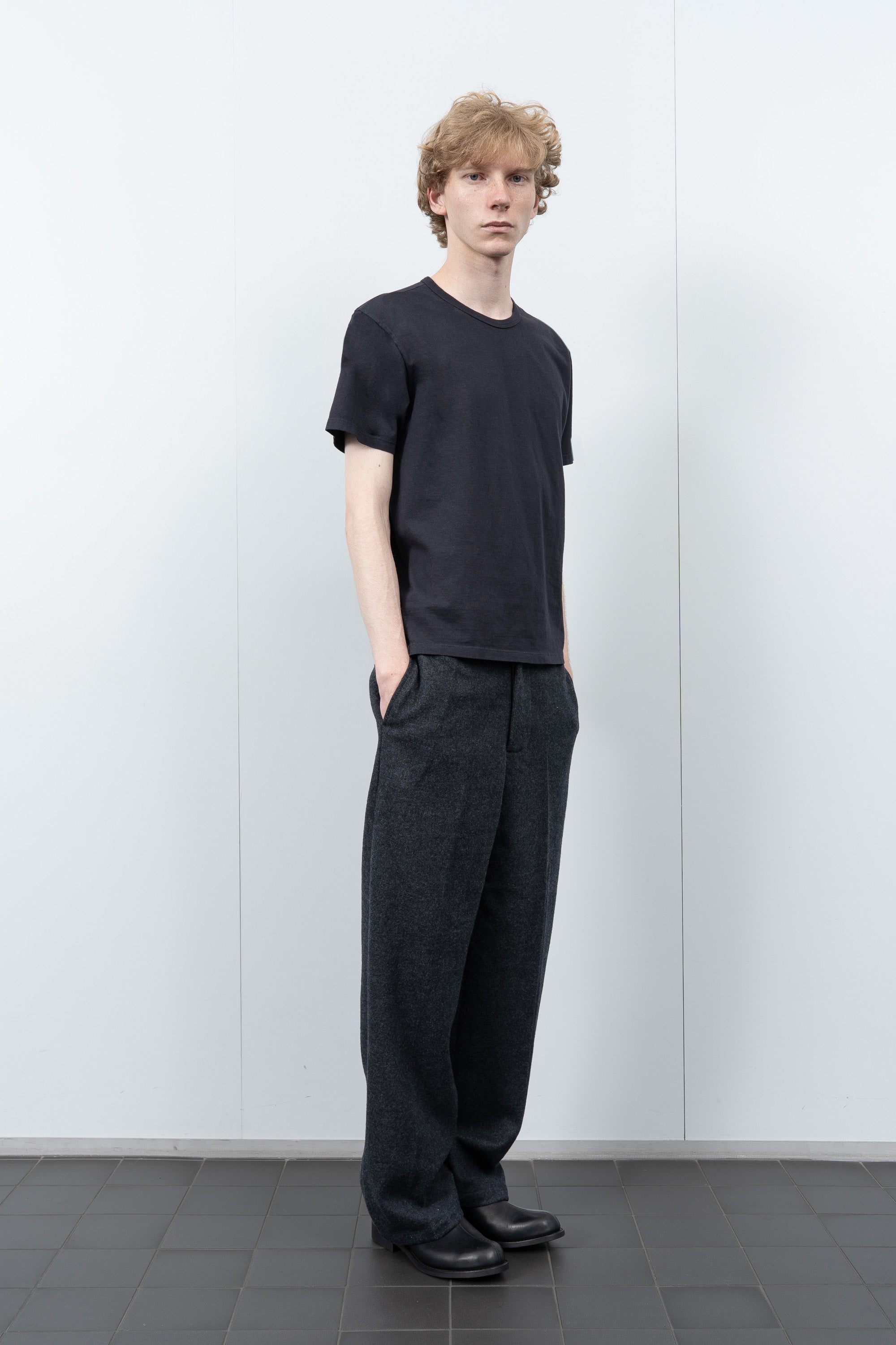 LADY WHITE CO. ダークトープ　ポロシャツ　36 LADY WHITE CO. ダークトープ ポロシャツ 36 - メルカリ