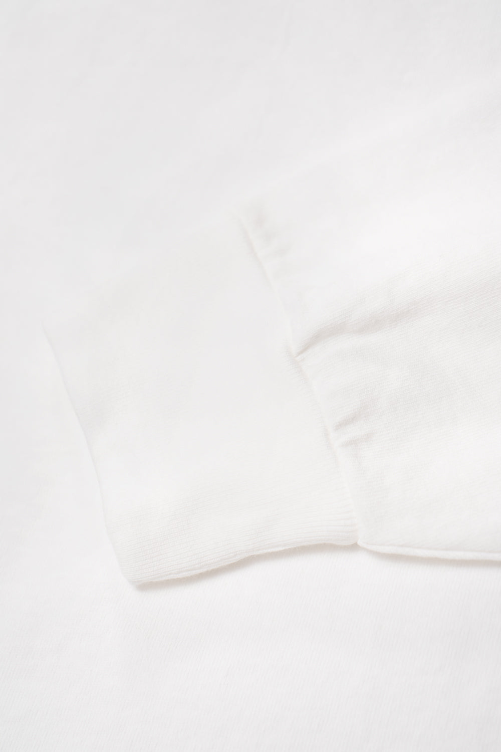 Close-up of cuff of LW102LS LS Municipal Pocket T-shirt in white